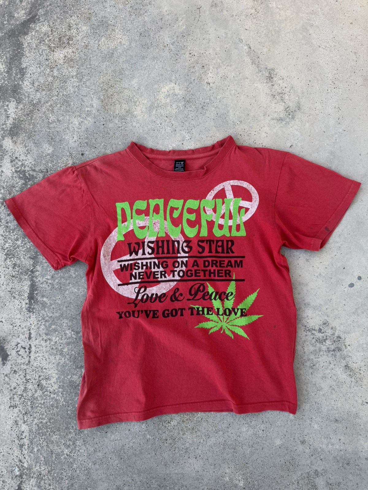 Vintage 2000s Distressed Dove and Peace Marijuana Weed Tees Size US S / EU 44-46 / 1 - 1 Thumbnail