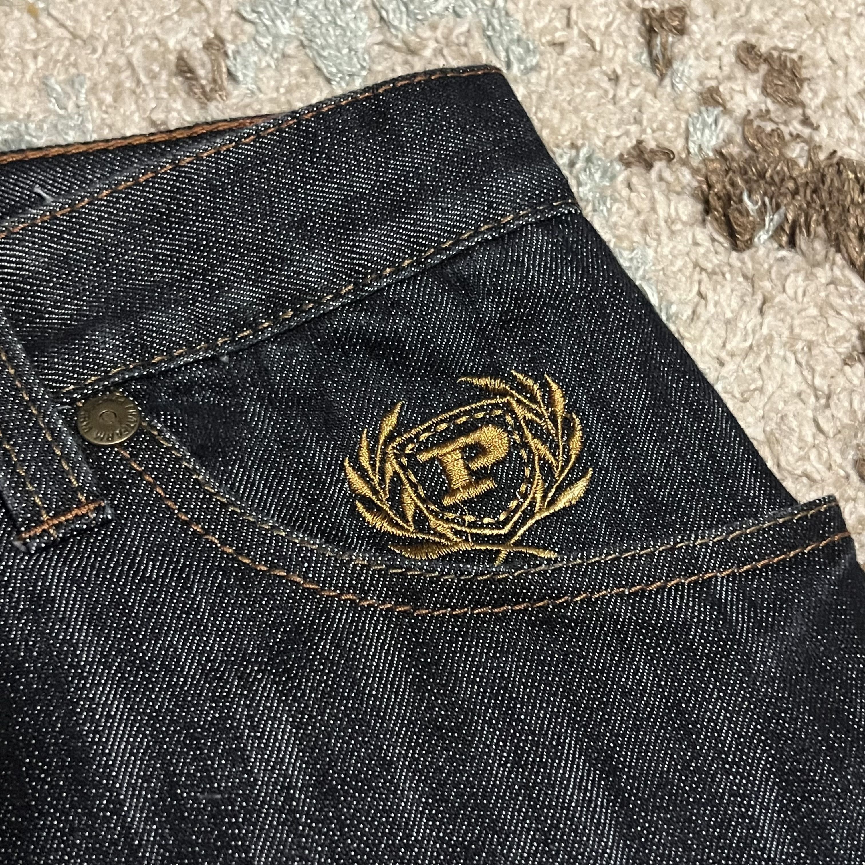Phat Farm Vintage Phat Farm Slim Fit Embroidered Jeans Size 34x32 Size US 34 / EU 50 - 6 Thumbnail
