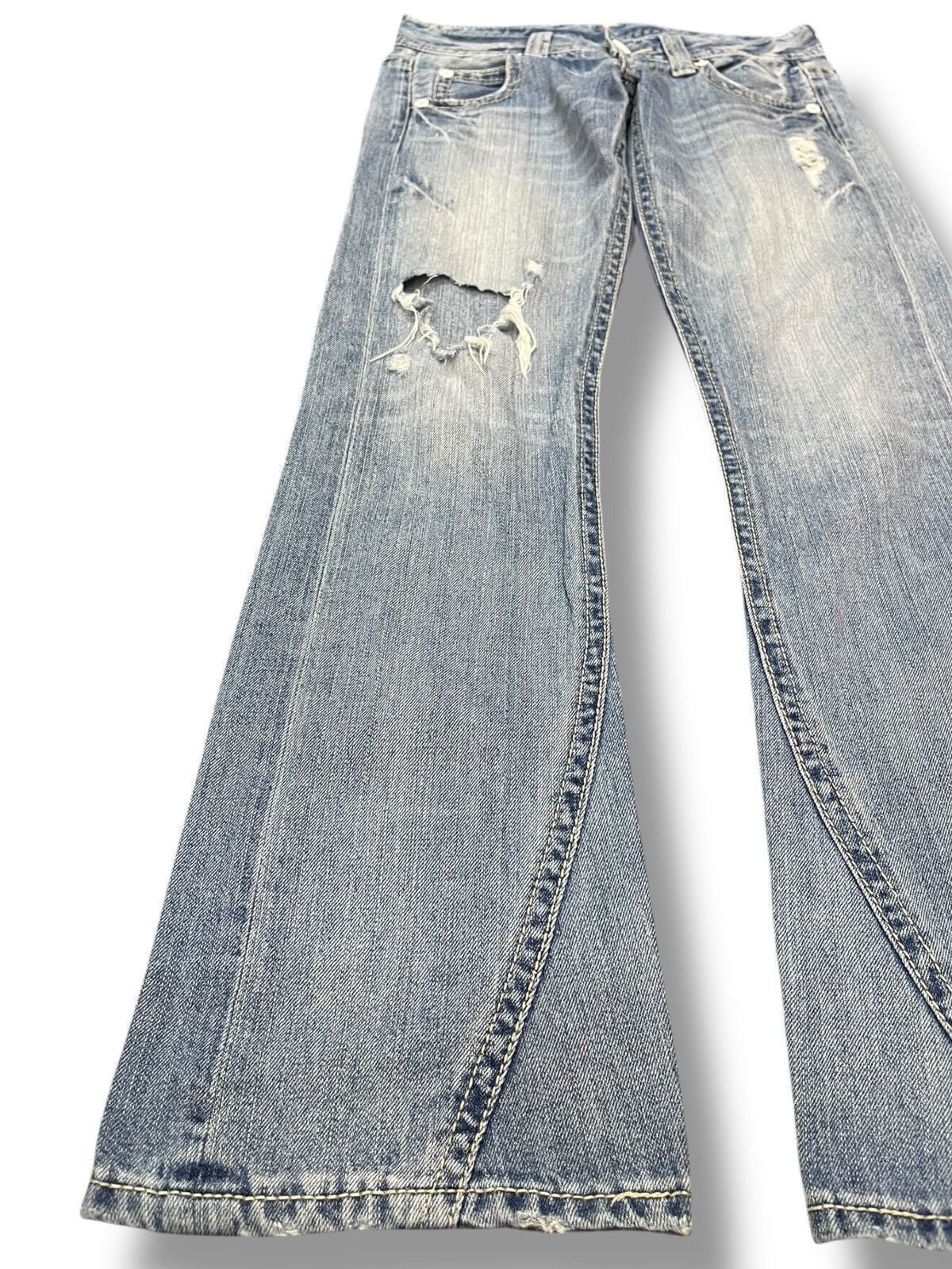 If Six Was Nine × Japanese Brand × Vintage Vintage Japanese Brand Flare Ripped Distressed Denim Size US 30 / EU 46 - 3 Thumbnail
