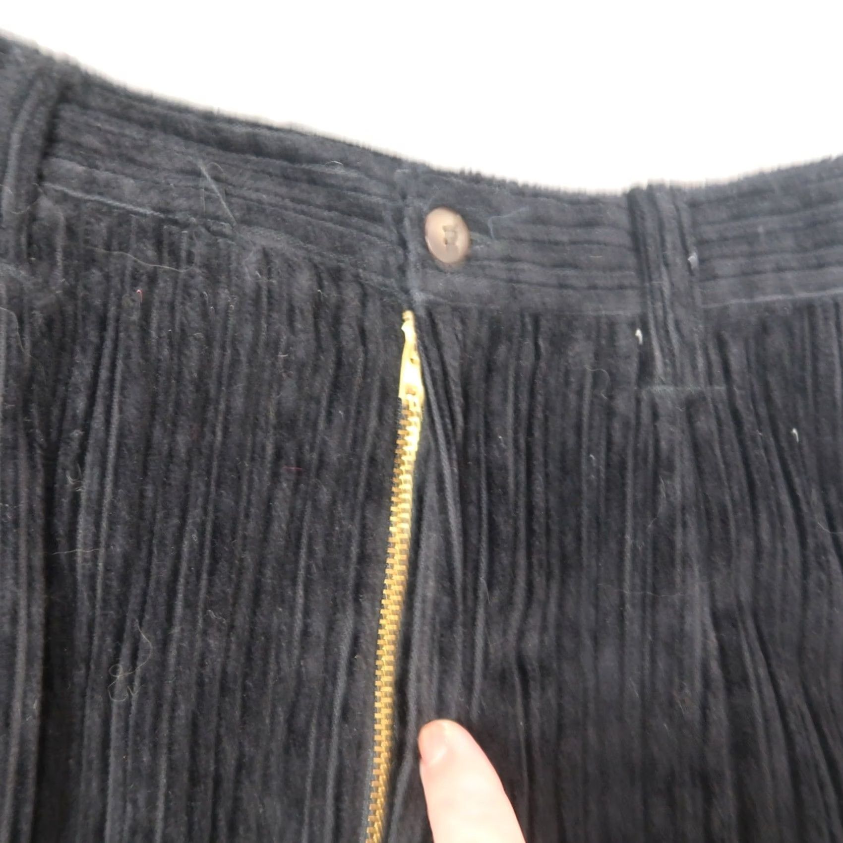Old Navy VINTAGE Old Navy Black Corduroy Maxi Skirt 4 Women High Rise Slim Long 90s Bohemian Pencil Slit Front Pockets Autumn Winter Spring Fall Size 27" / US 4 / IT 40 - 5 Thumbnail
