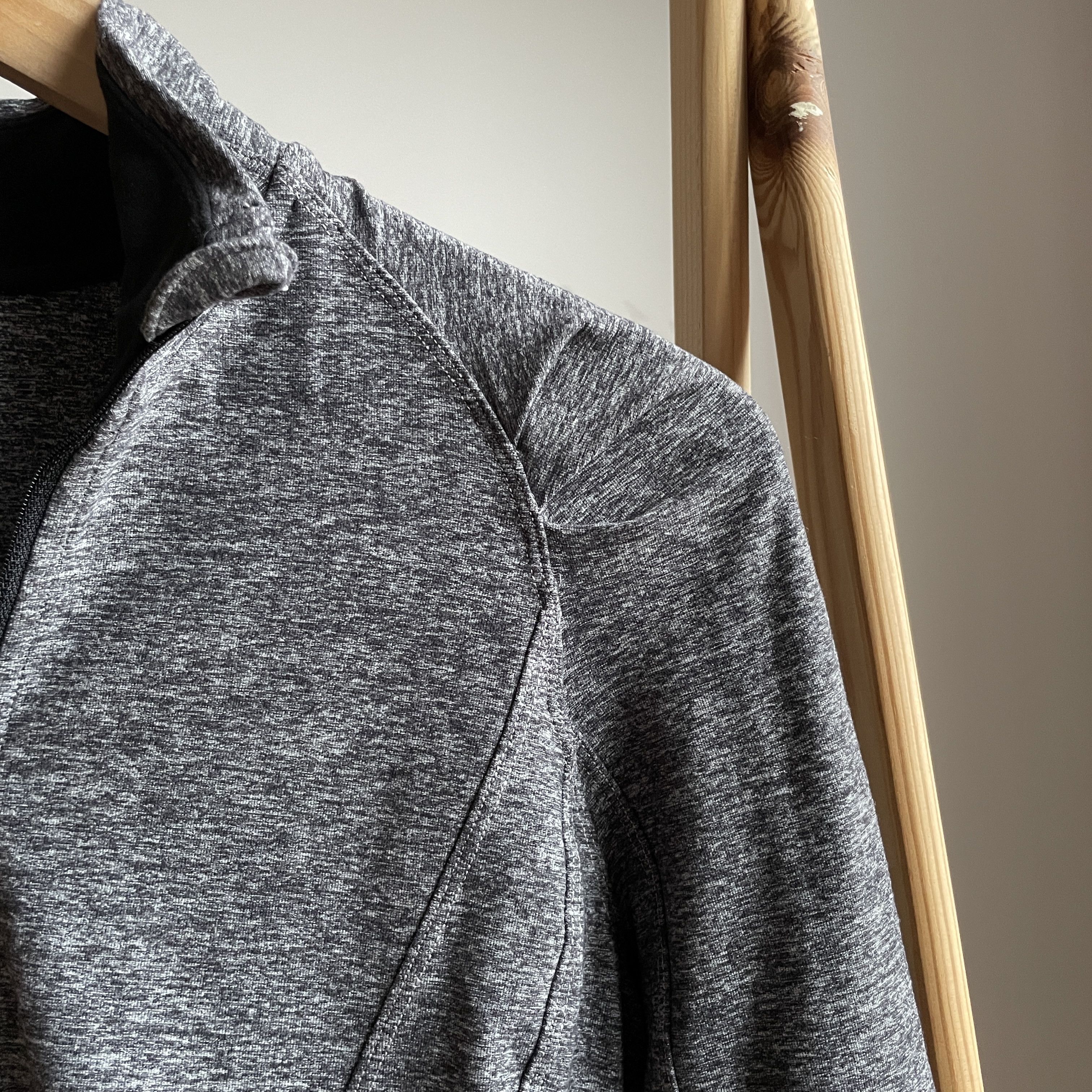 Lululemon Lululemon Womens Half Zip Running Pullover Size S Size S / US 4 / IT 40 - 4 Thumbnail