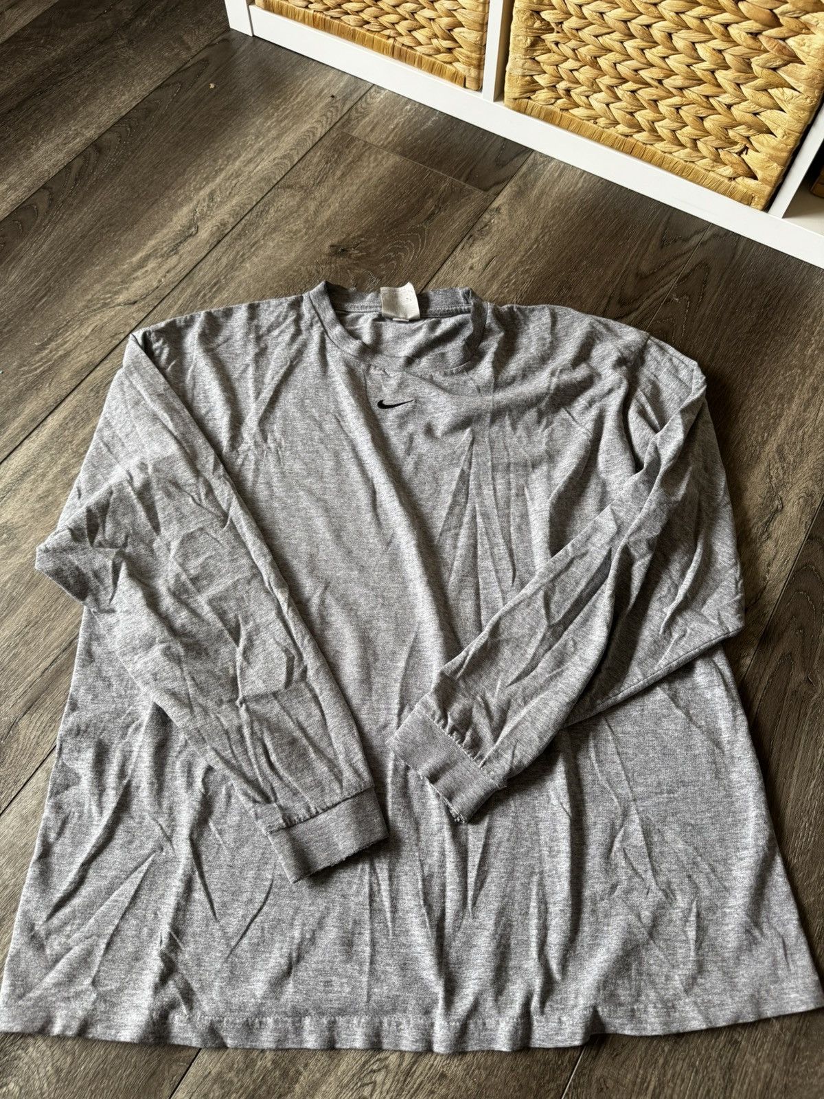 Nike Early y2k nike long sleeve Size US L / EU 52-54 / 3 - 1 Thumbnail