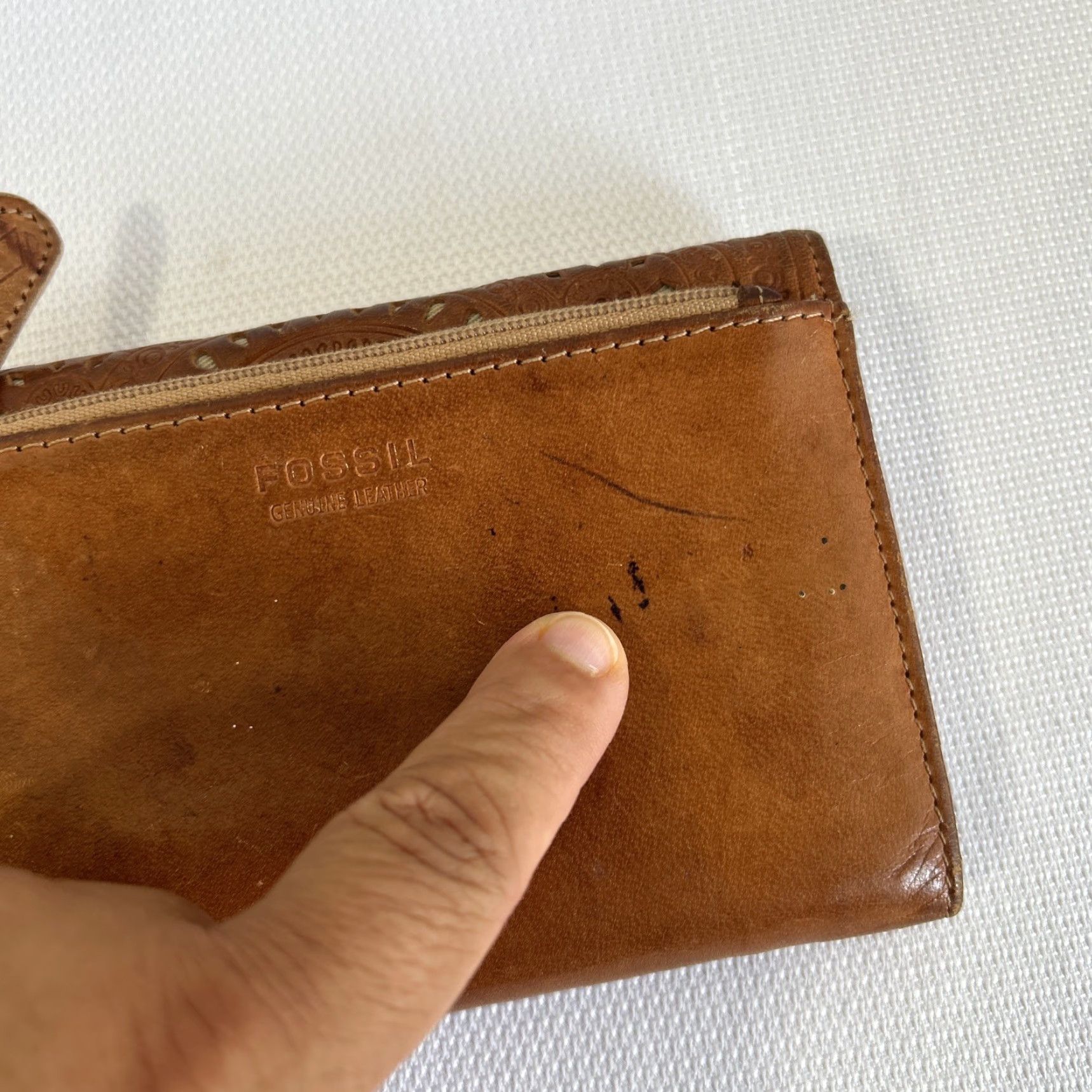 Fossil Fossil Wallet Tooled Tri-fold Floral Brown Leather Wallet Women 90s Bohemian Flower Hippie Western Boho Credit Card Folding Brown Wallet Size ONE SIZE - 3 Thumbnail