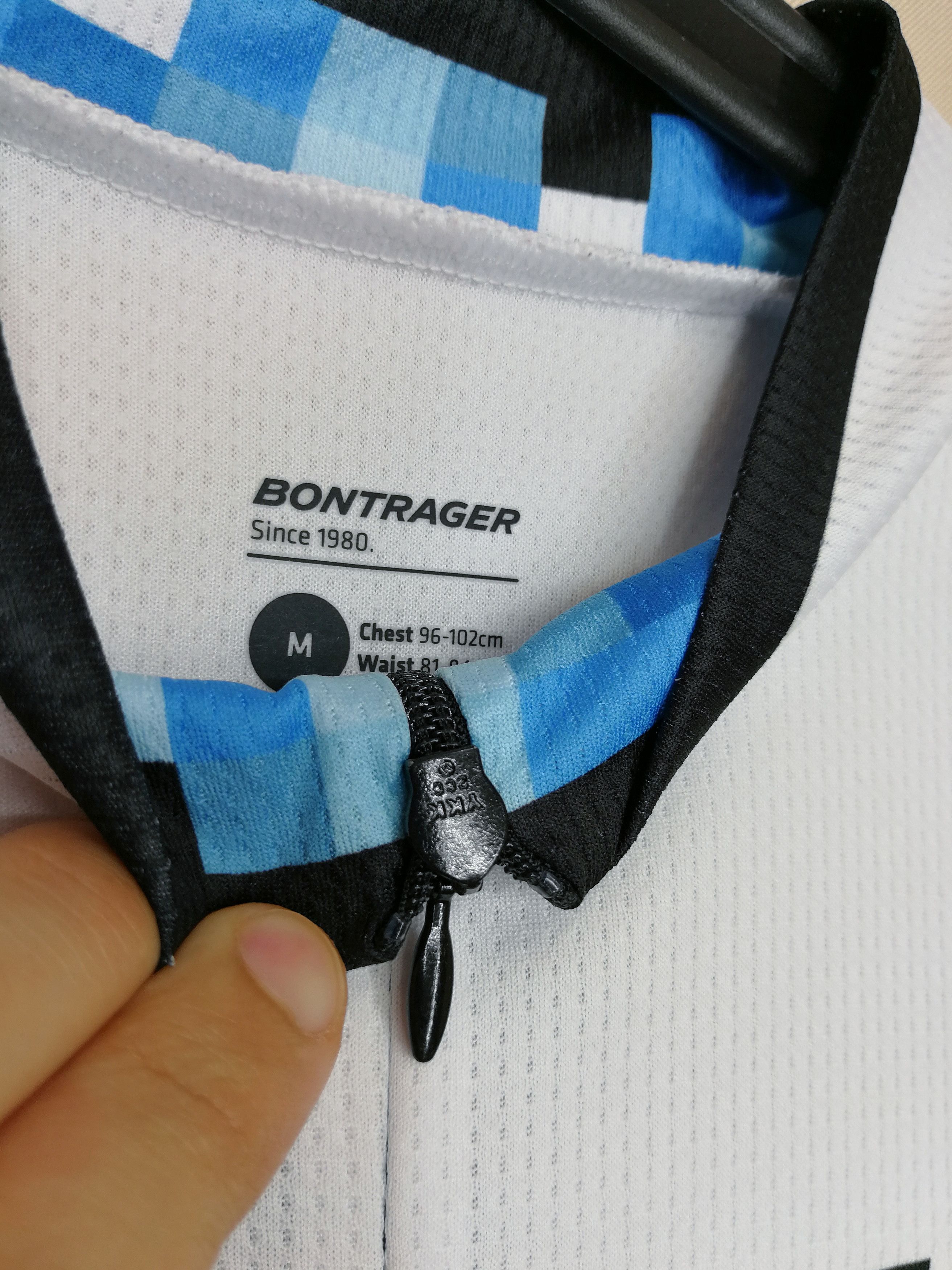 Sports Specialties Bontrager Trek Travel Cycling Jersey Size US M / EU 48-50 / 2 - 8 Thumbnail