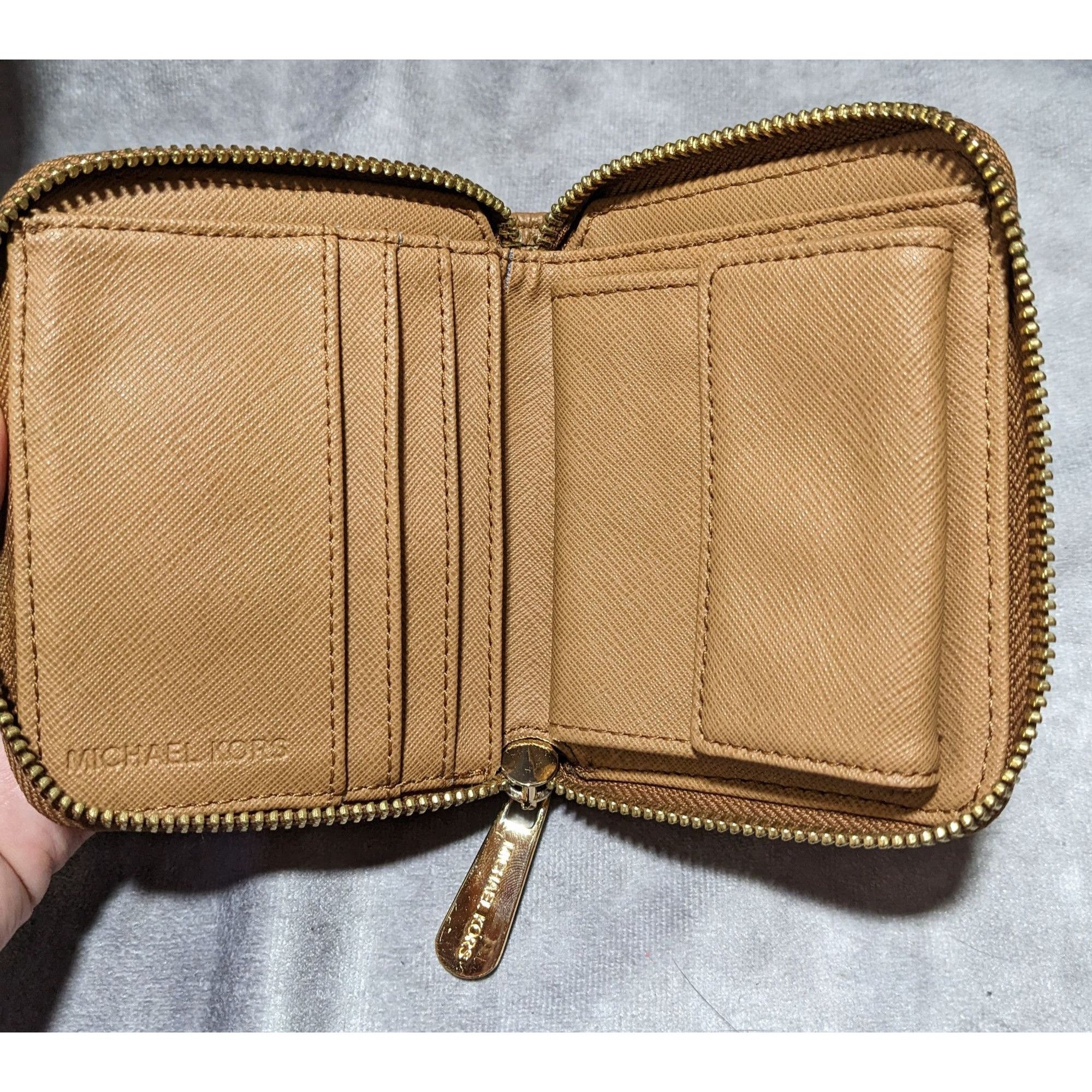Michael Kors Michael Kors Brown Pebbled Leather Wallet Size ONE SIZE - 11 Thumbnail