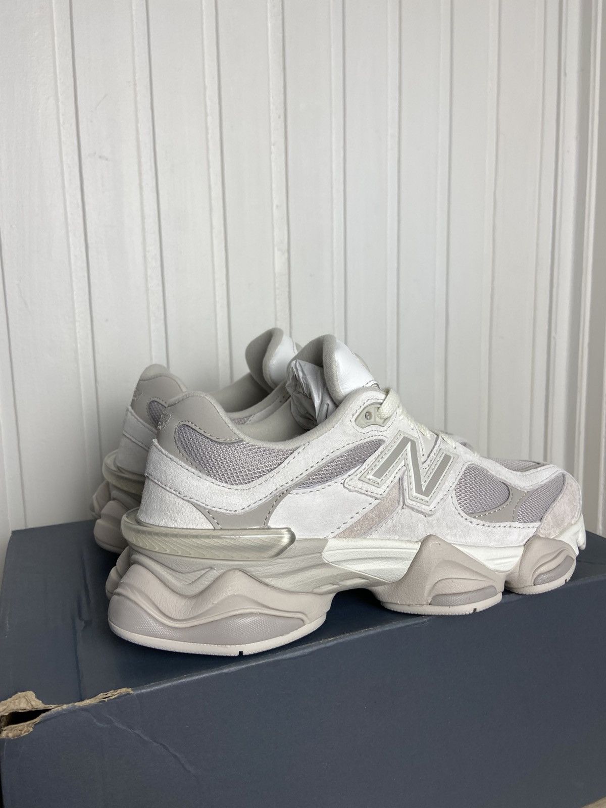 New Balance New New Balance 9060 "Moonbeam" Rare Size 4,5US Size US 4.5 / IT 34.5 - 6 Thumbnail