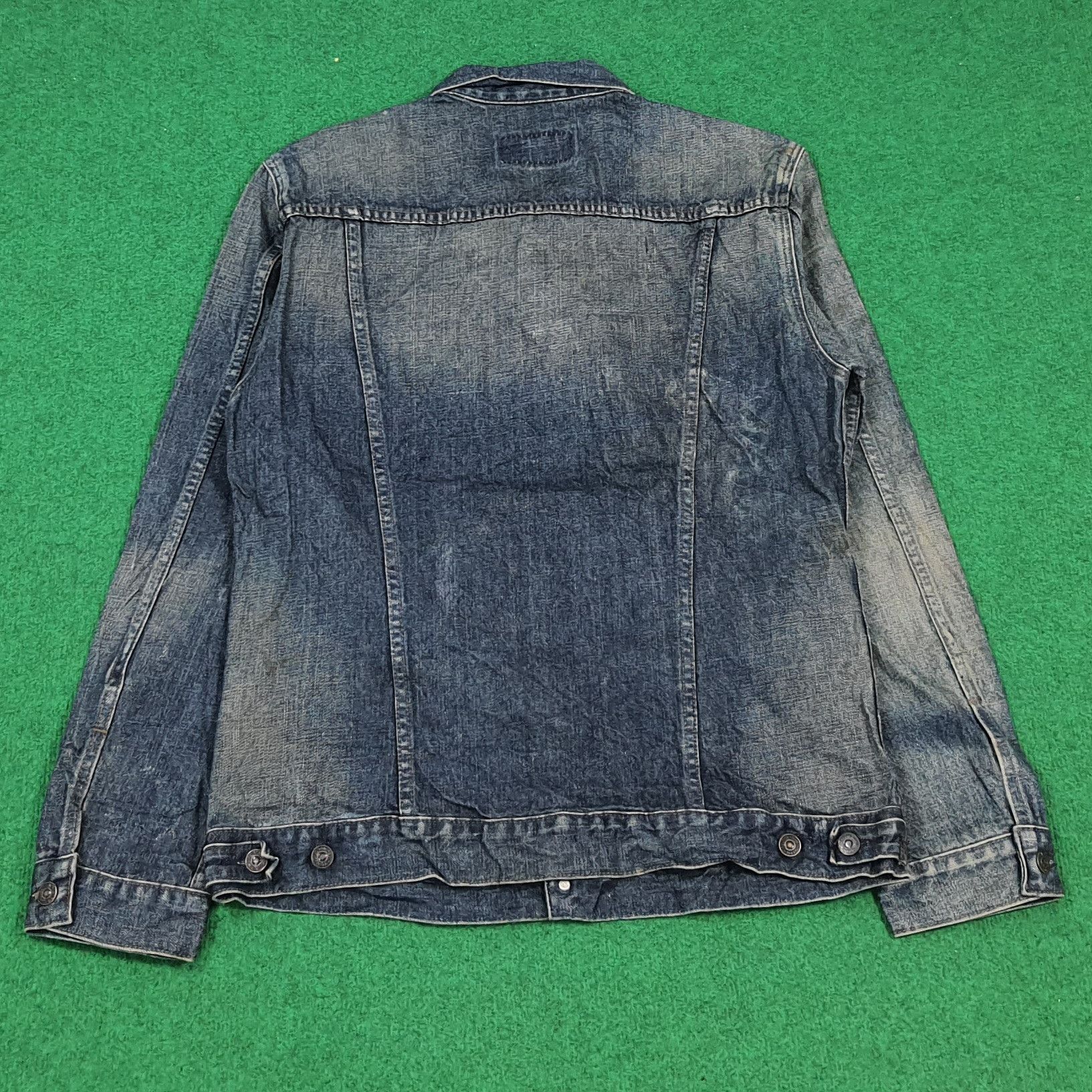 Levi's Vintage Levi's Denim Faded Blue Trucker Jacket C302N21 Size US M / EU 48-50 / 2 - 4 Thumbnail
