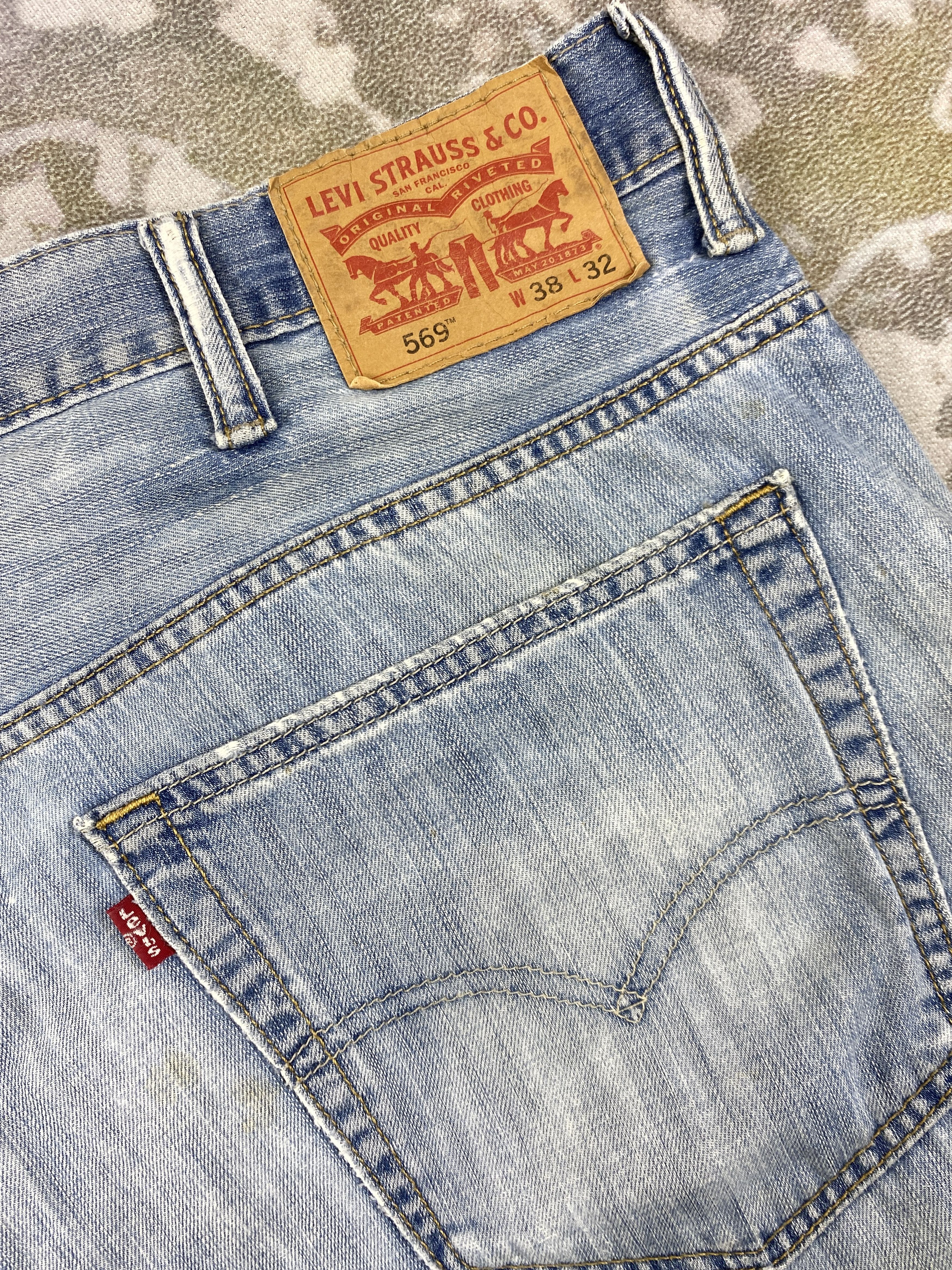 Levi's Light Wash Vintage Levi's 569 Denim 42x31.5 -JN491 Size US 40 / EU 56 - 11 Thumbnail
