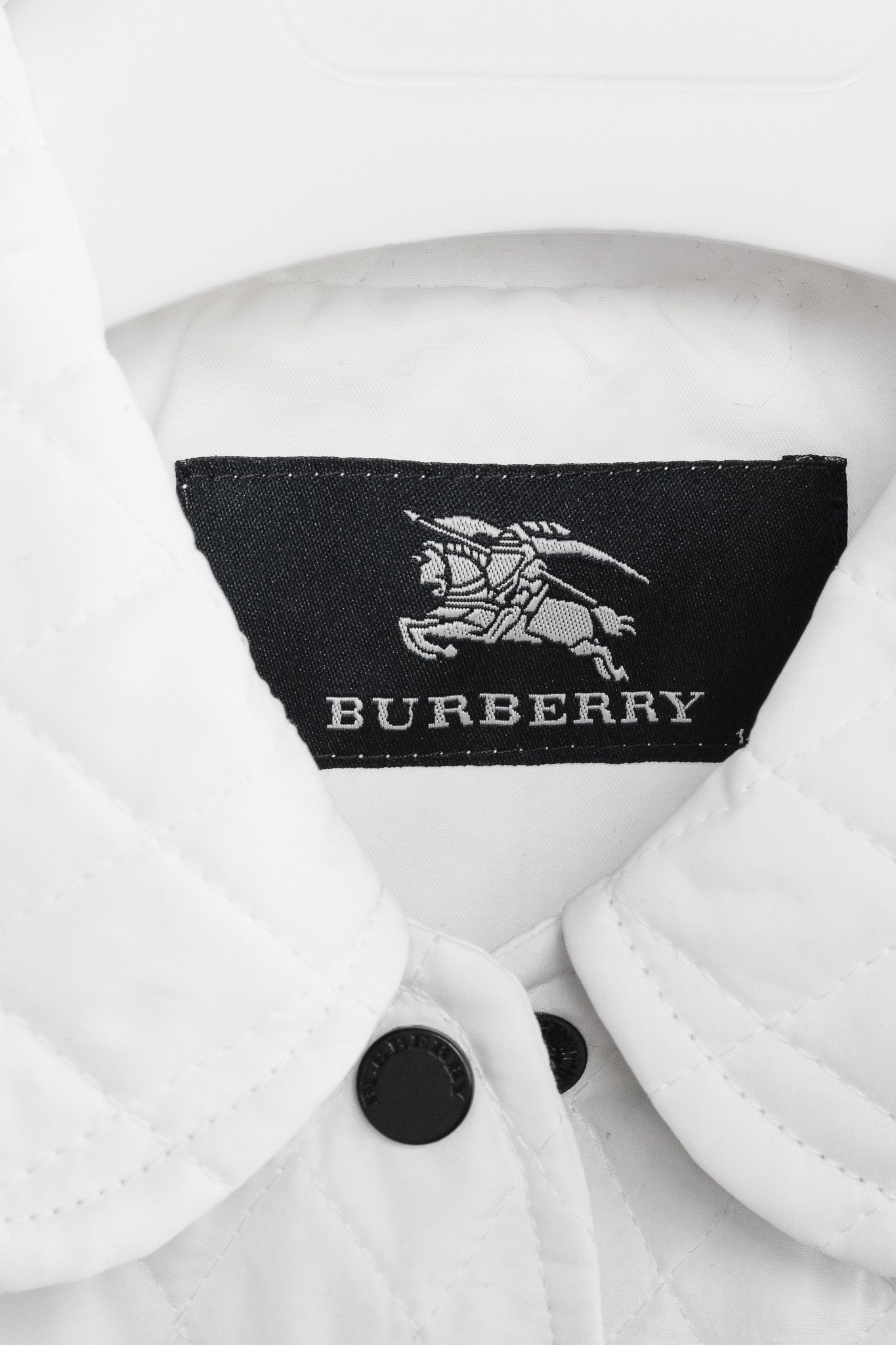 Burberry Burberry White Quilted Snap-Closure Peter Pan Collar Jacket Size XS / US 0-2 / IT 36-38 - 4 Thumbnail