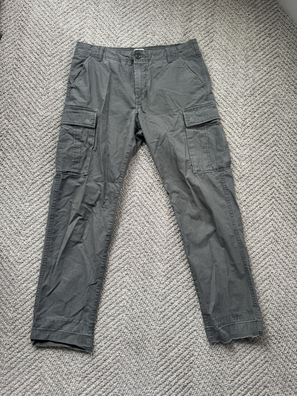 H&M Army Green Cargo Pants Size US 34 / EU 50 - 1 Thumbnail