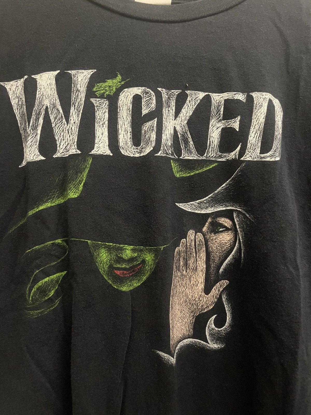 Other Unisex 'Wicked' Broadway Musical T-Shirt Size XL Size US XL / EU 56 / 4 - 2 Thumbnail
