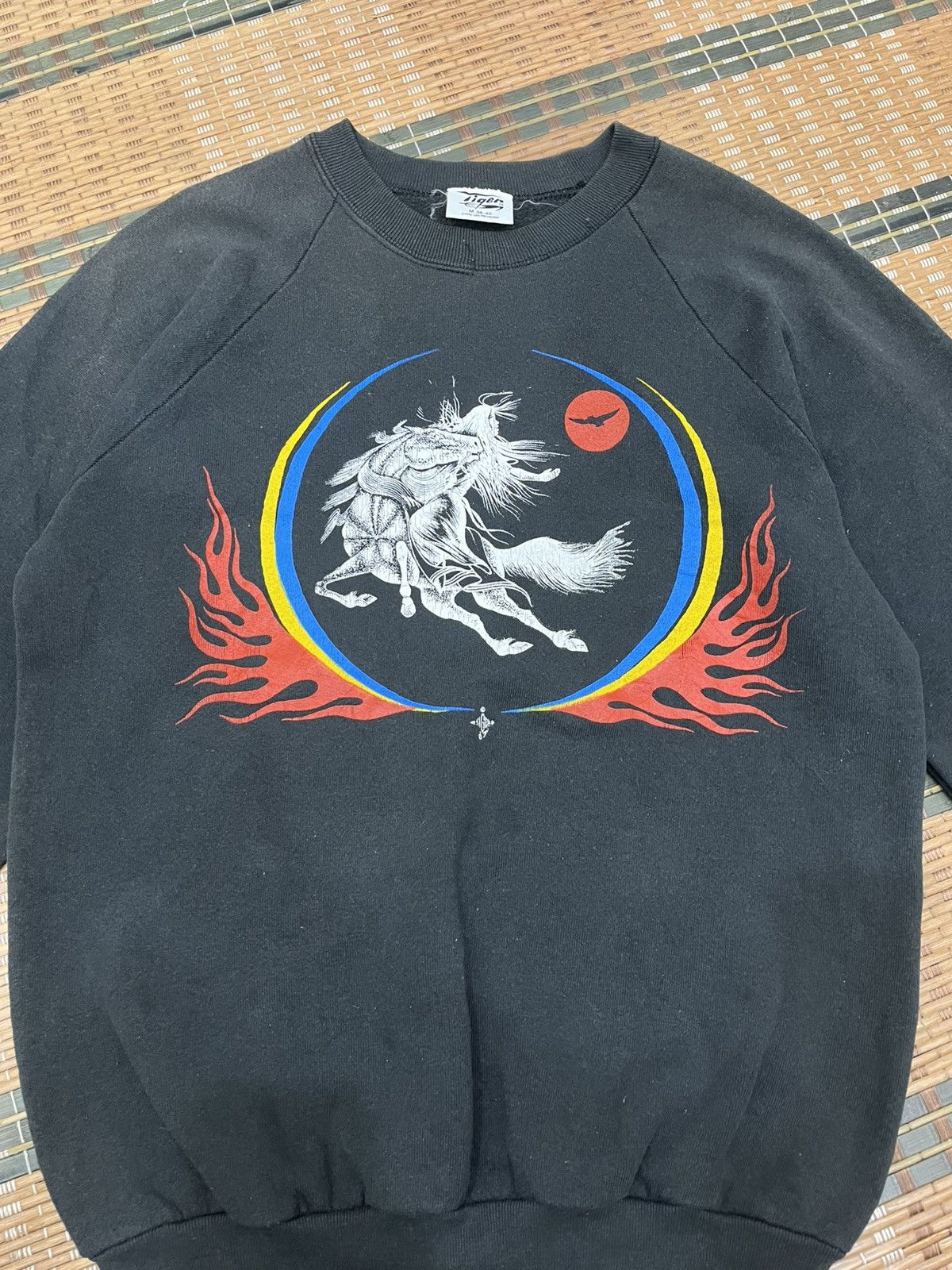 Vintage Vintage 80s Sunfaded Spirit Horse Crewneck Sweatshirt Size US M / EU 48-50 / 2 - 3 Thumbnail