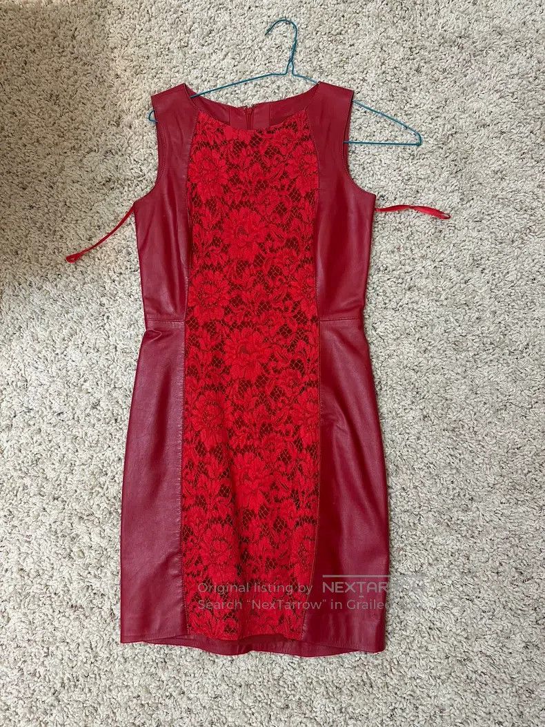 Valentino Valentino Red sheepskin dress Size M / US 6-8 / IT 42-44 - 1 Thumbnail