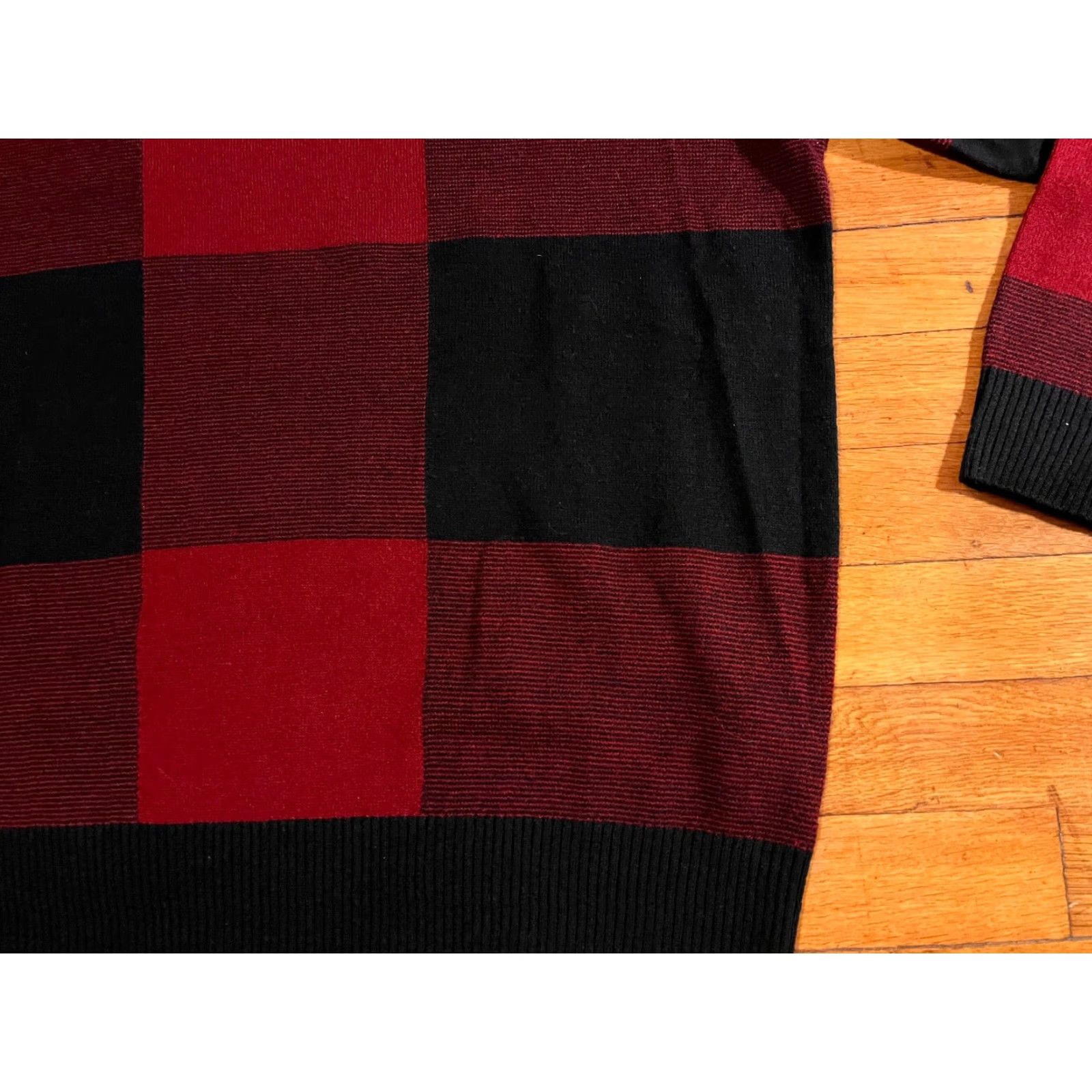 Vintage Tricots St Raphael Sweater Men's Large Red Black Plaid Size US L / EU 52-54 / 3 - 3 Thumbnail