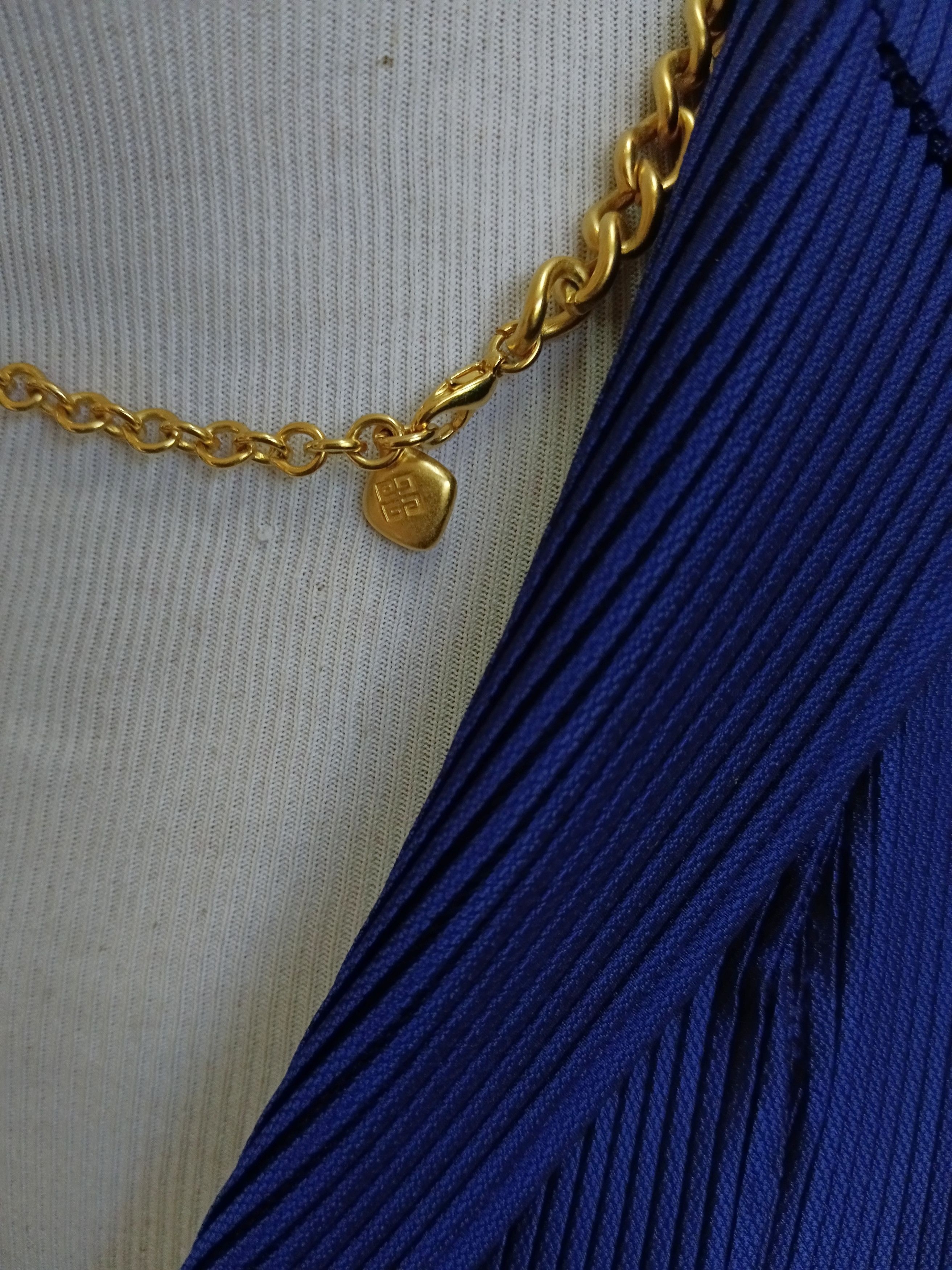 Givenchy VINTAGE GIVENCHY NECKLACE🔥 Size ONE SIZE - 3 Thumbnail