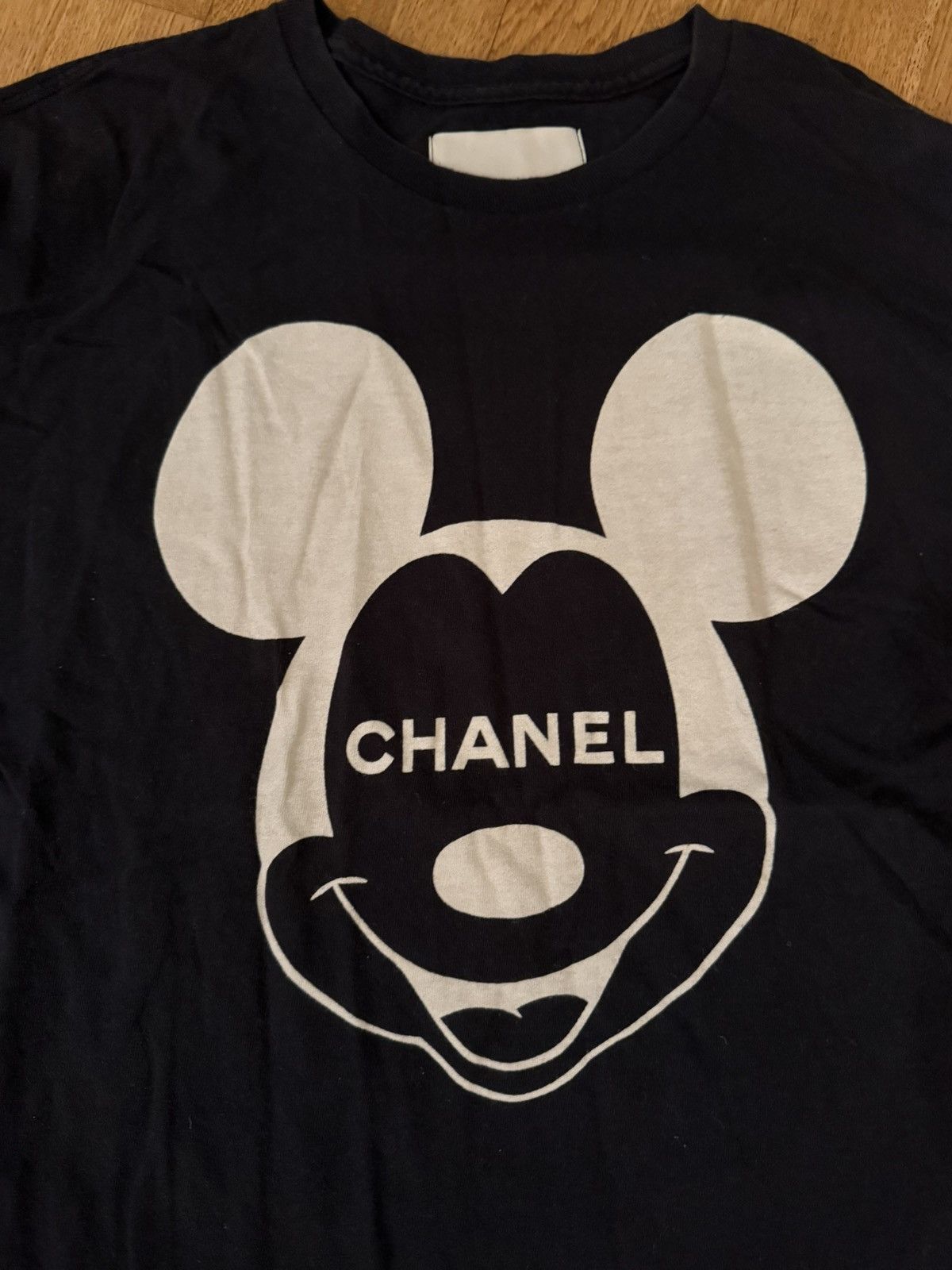 Vintage Youth Machine ‘Chanel x Mickey’ long sleeve Size US L / EU 52-54 / 3 - 2 Thumbnail