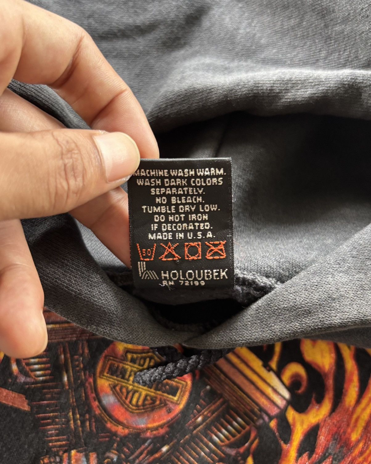 Harley Davidson 🔥RARE🔥1996s V-Twin Harley Davidson Flame Faded Black Hoodie Size US L / EU 52-54 / 3 - 6 Thumbnail