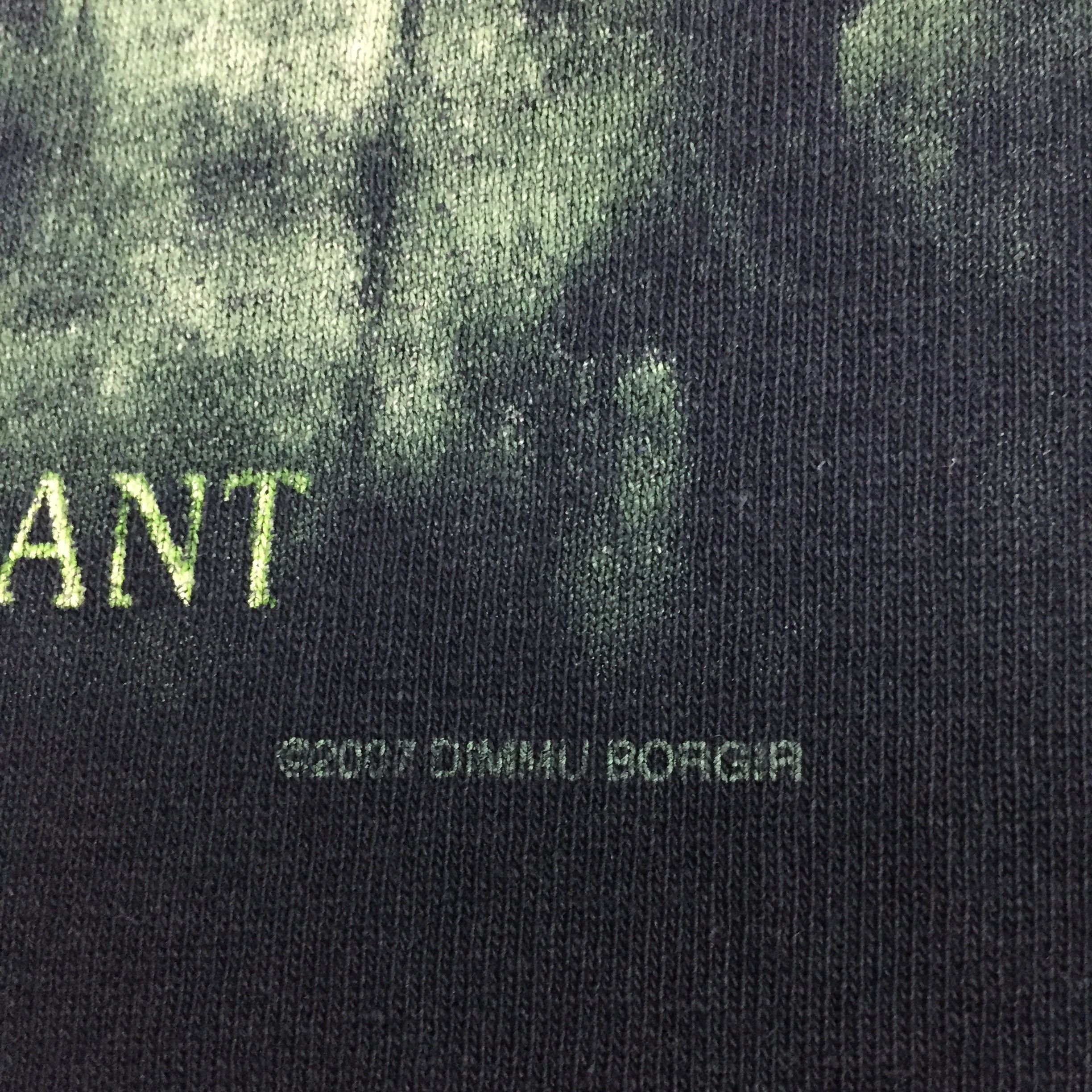 Band Tees VINTAGE 00s DIMMU BORGIR ENTHRONE ALBUM METAL BAND TSHIRT Size US L / EU 52-54 / 3 - 6 Thumbnail