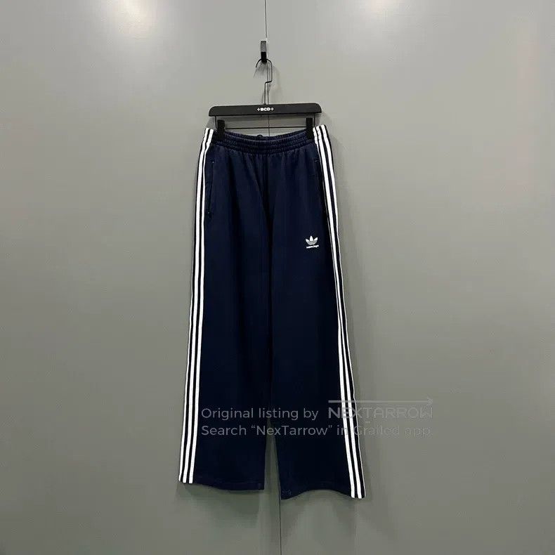 Balenciaga Balenciaga size L Side Striped Embroidered Logo Long Pants Size US 27 - 1 Thumbnail