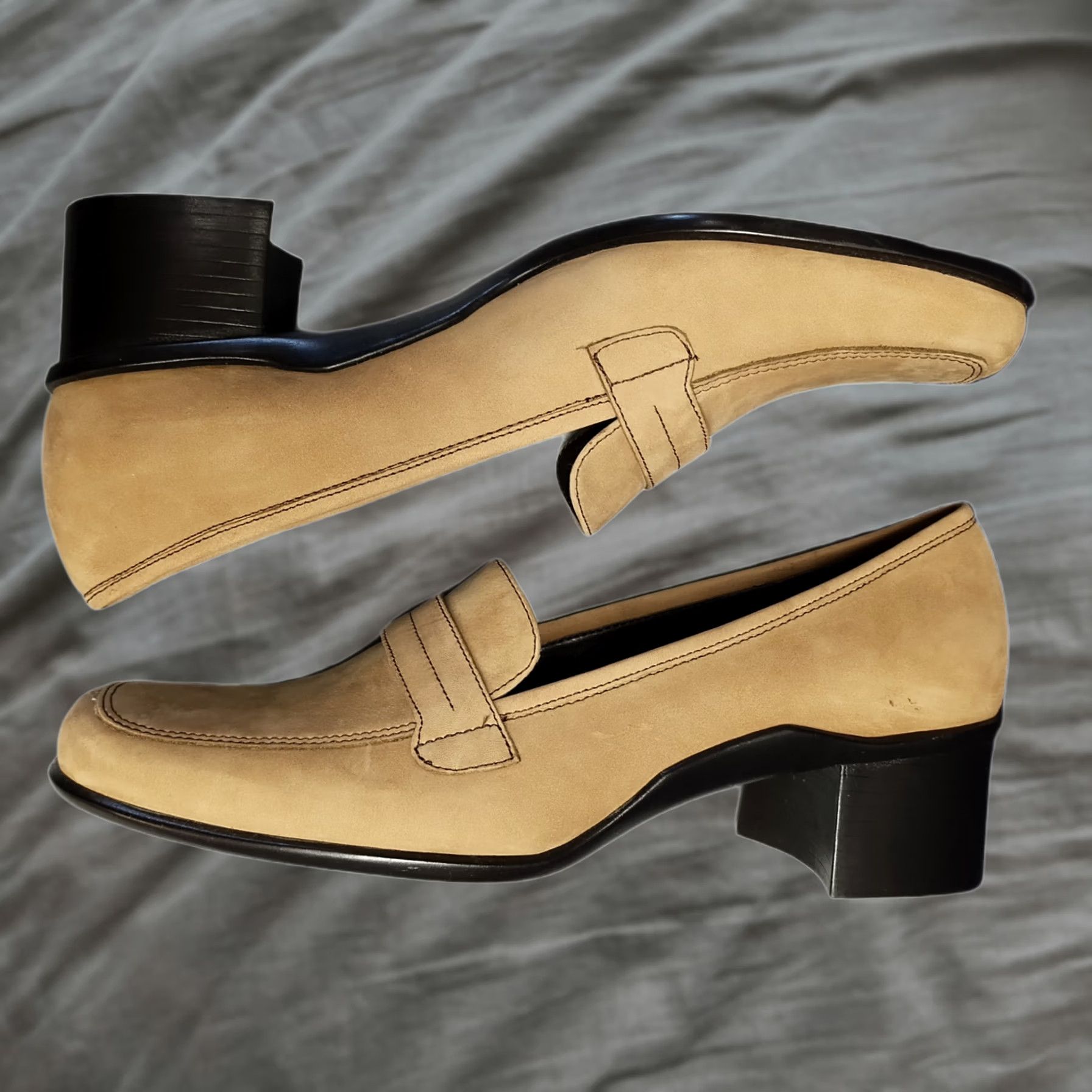 Vintage Aerosoles Sea Chore Heels Loafers Womens Size 9 Brown Leather Square Toe Slip On Mid 2-2.9in Mens Womens Size US 9 / IT 39 - 1 Thumbnail