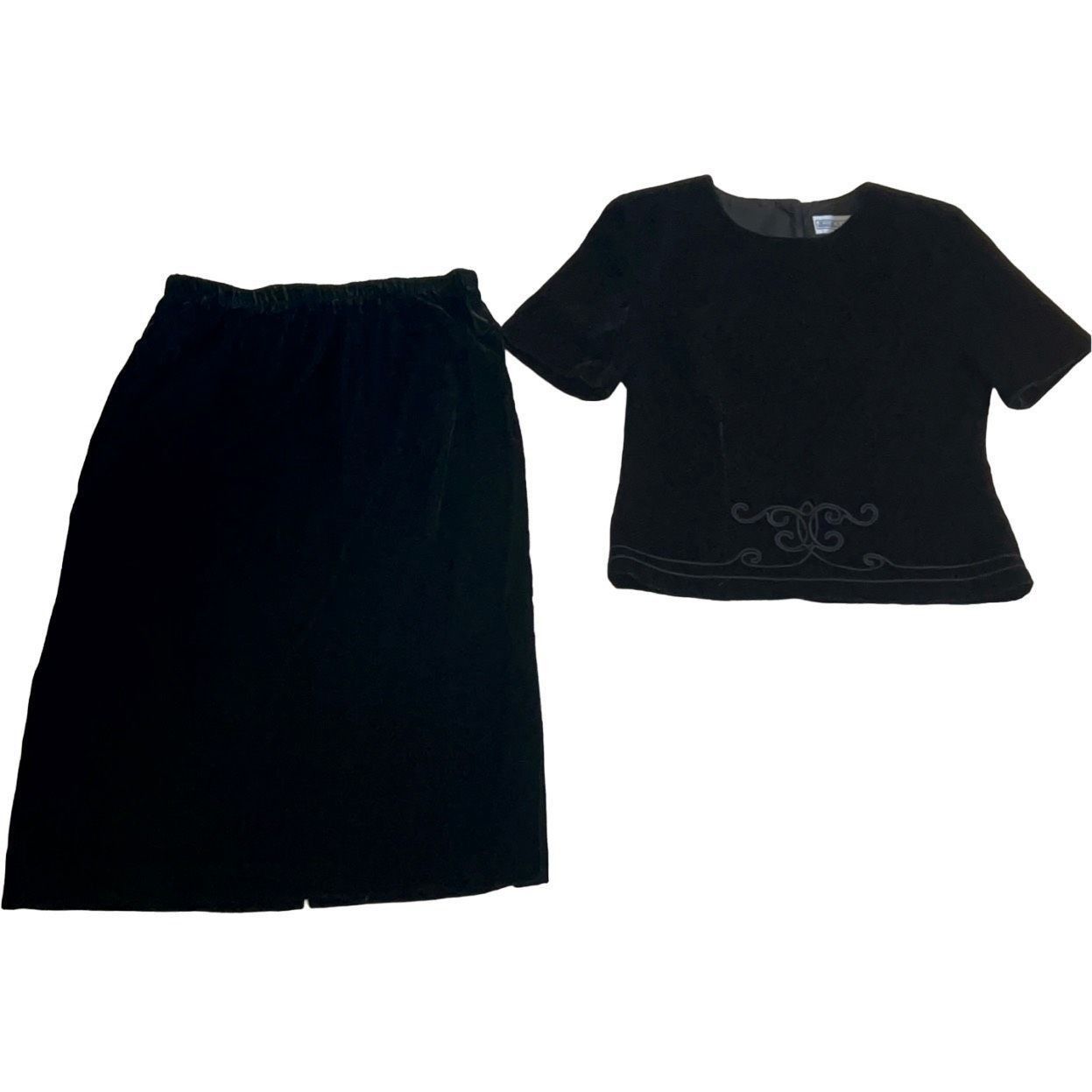 Vintage Women's Jessica Howard Black Velvet Skirt Suit Size 4 Size 27" / US 4 / IT 40 - 10 Thumbnail