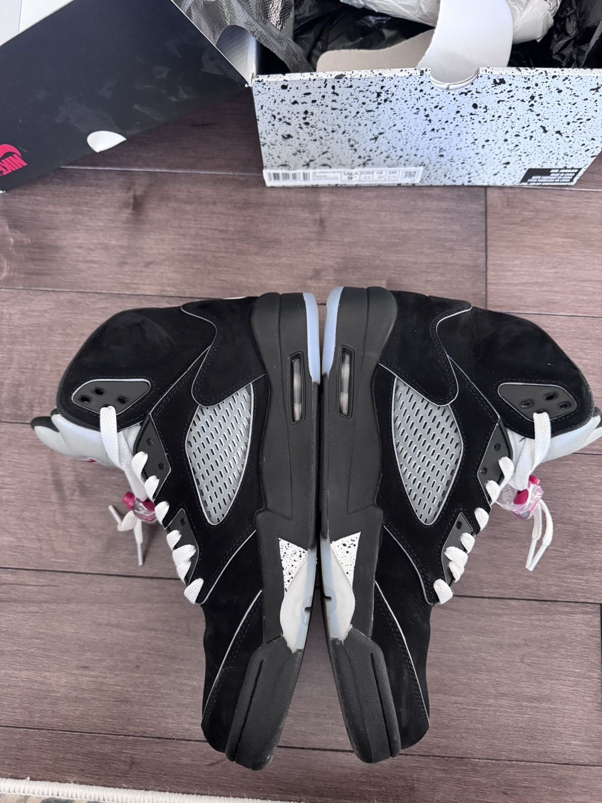 Jordan Brand Jordan 5 black metallic Size US 9.5 / EU 42-43 - 17 Thumbnail
