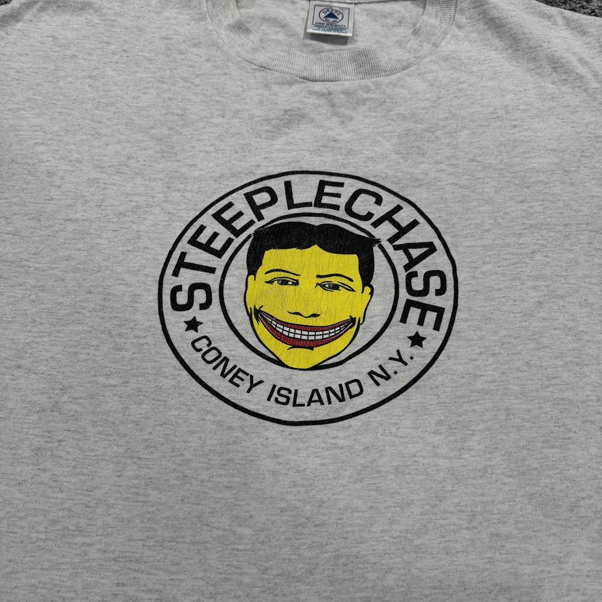 Vintage 90s Steeplechase Coney Island New York Faded Tee Size US L / EU 52-54 / 3 - 8 Thumbnail