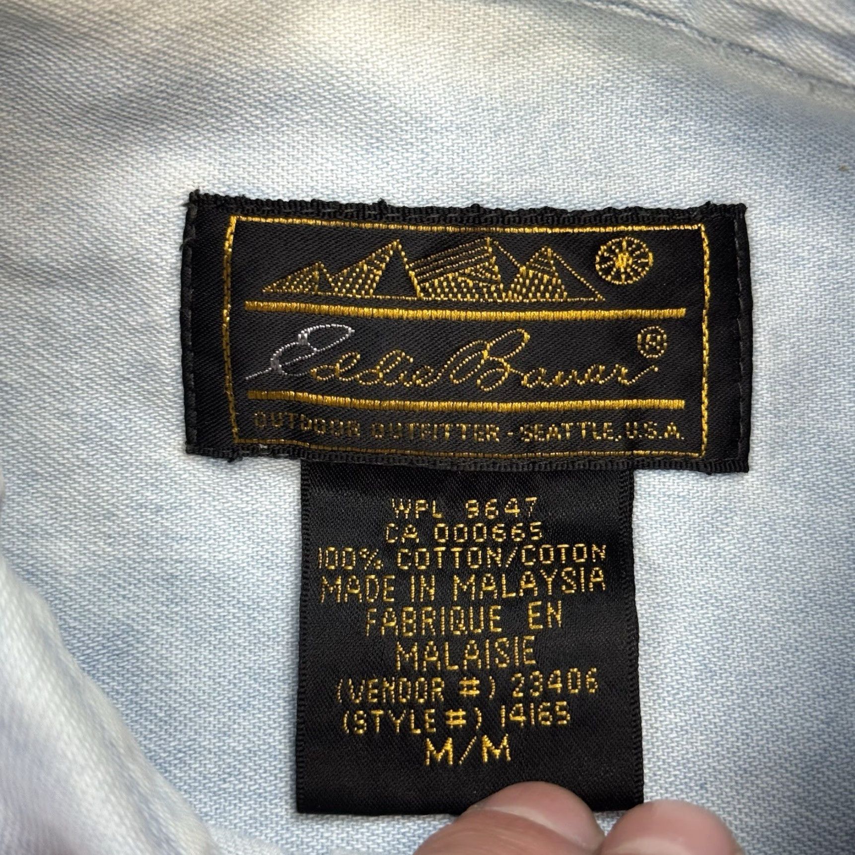 Eddie Bauer VINTAGE EDDIE BAUER DENIM TANK BUTTON SHIRT WOMENS SIZE M LIGHT WASH BOHO 90s Size M / US 6-8 / IT 42-44 - 4 Thumbnail
