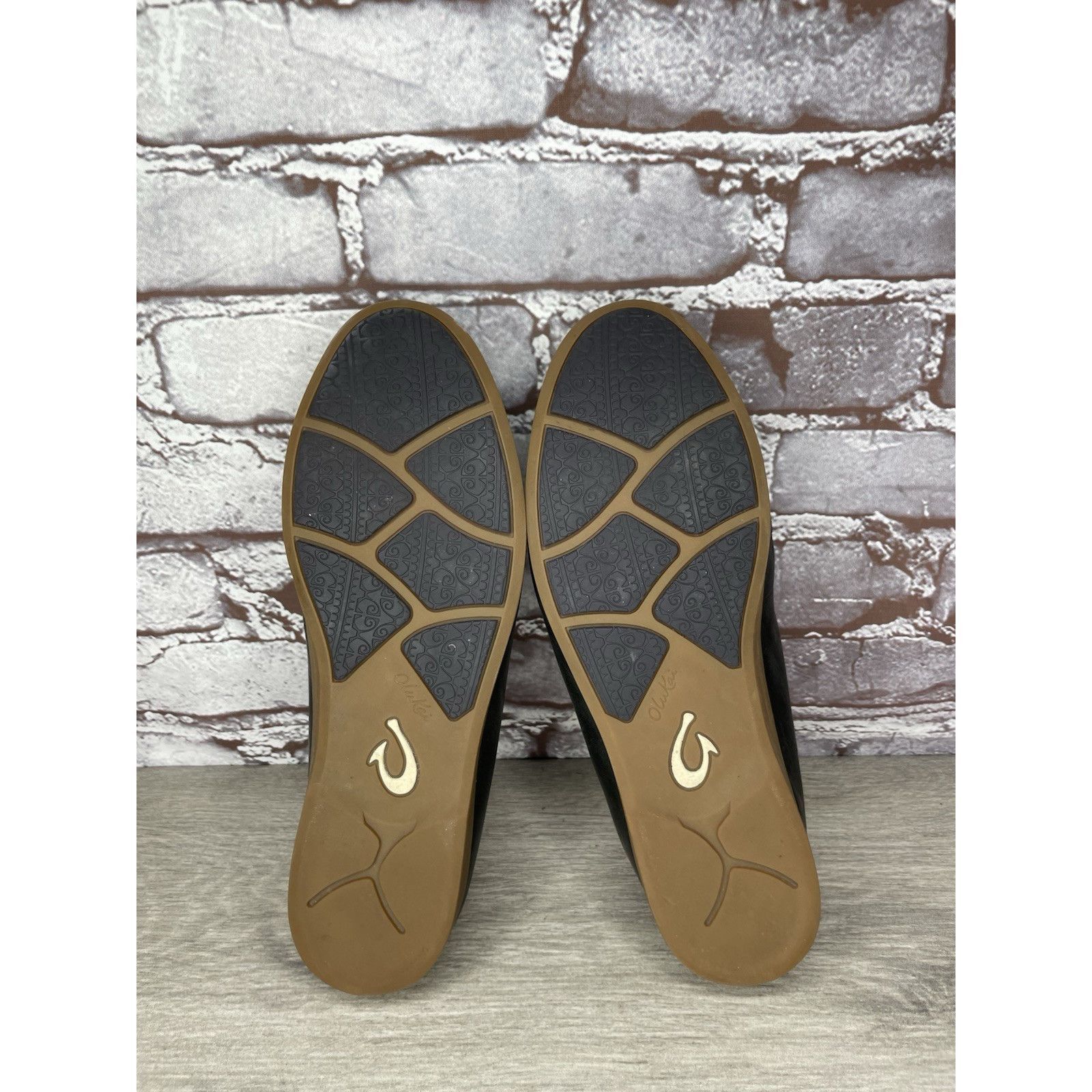 Olukai OluKai Kiele Black Leather Loafer Convertible Slip On Flats Size US 9 / IT 39 - 20 Thumbnail