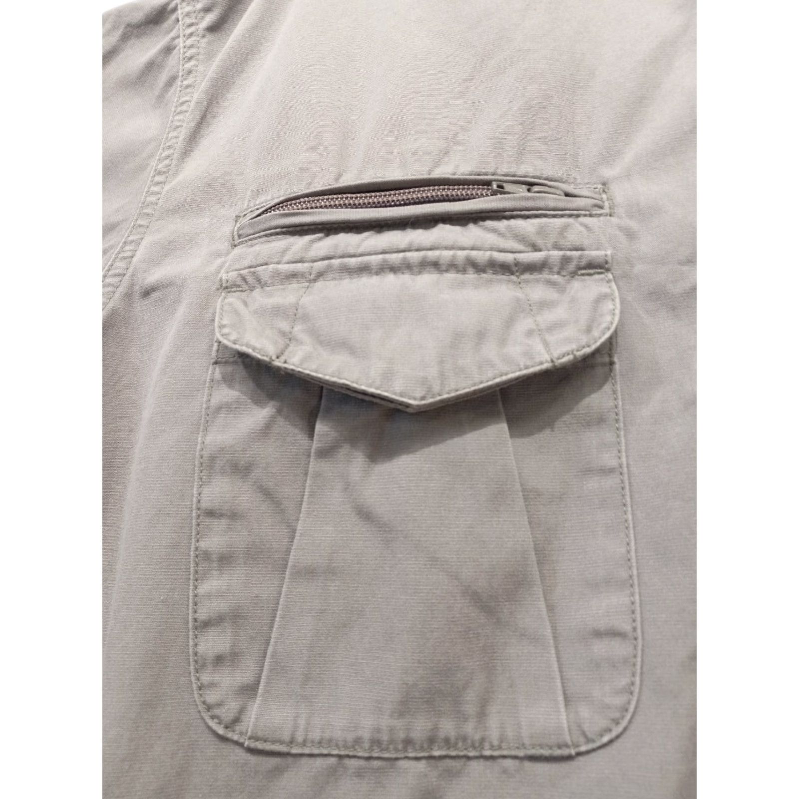 Vintage Cabela's Men Button Down Shirt Outdoor Active Casual Travel Workwear Cotton Gray L Regular Short Sleeve Size US L / EU 52-54 / 3 - 4 Thumbnail