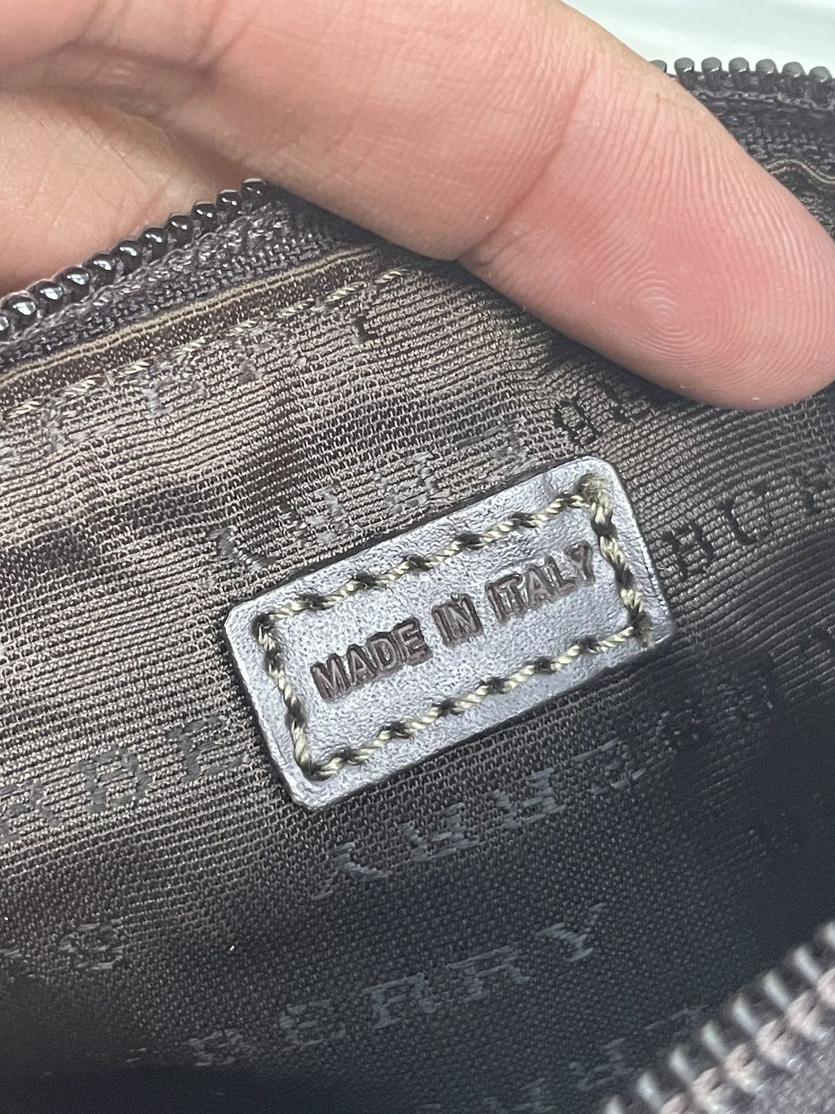Burberry Burberry Nova Check Pouch | Old Money Aesthetic Size ONE SIZE - 6 Thumbnail