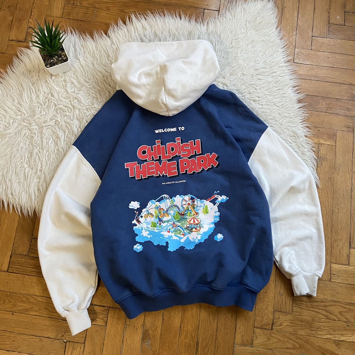 CHILDS 📌 Vintage Baggy Childish Theme Park Skategang Hoodie Size US M / EU 48-50 / 2 - 9 Thumbnail