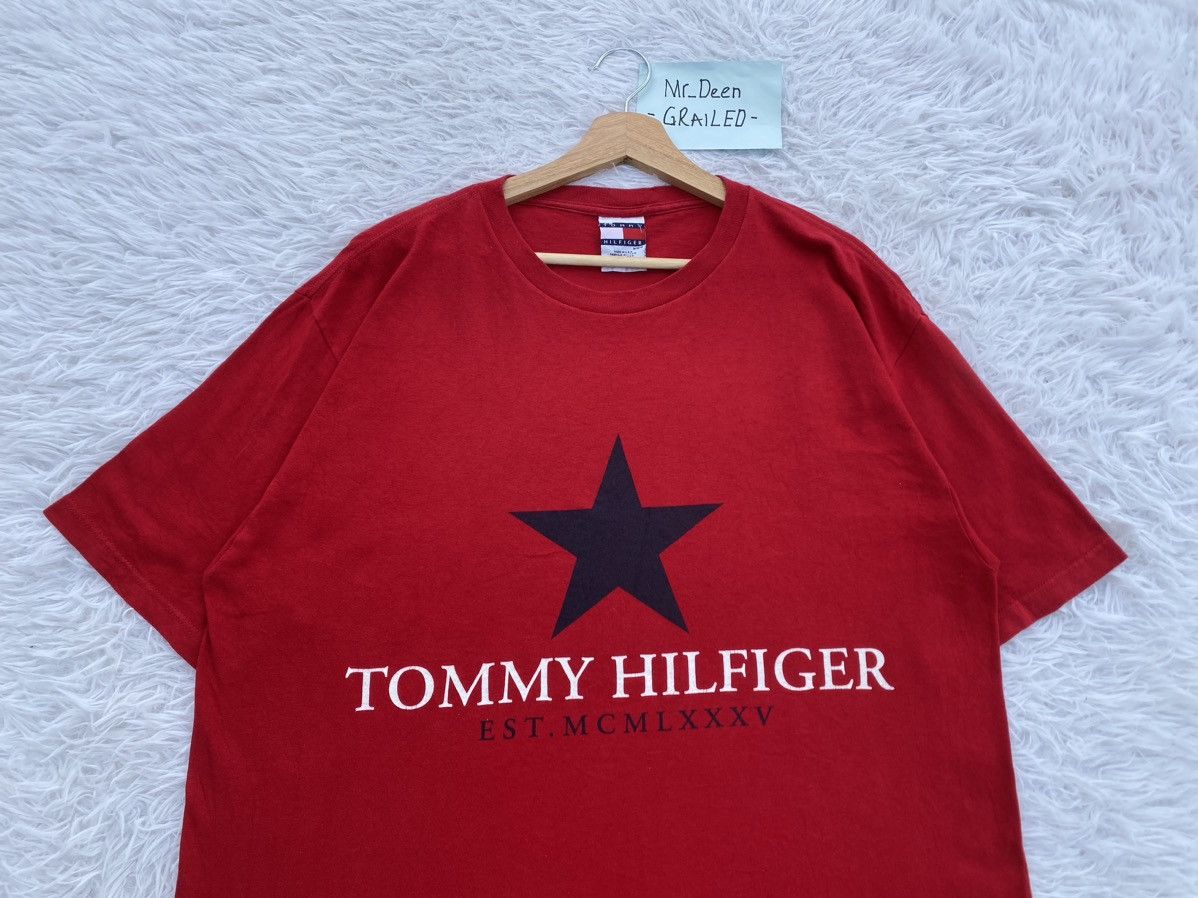 Tommy Hilfiger Rare Vintage Tommy Hilfiger Big Logo Spellout Tshirt Size US L / EU 52-54 / 3 - 6 Thumbnail