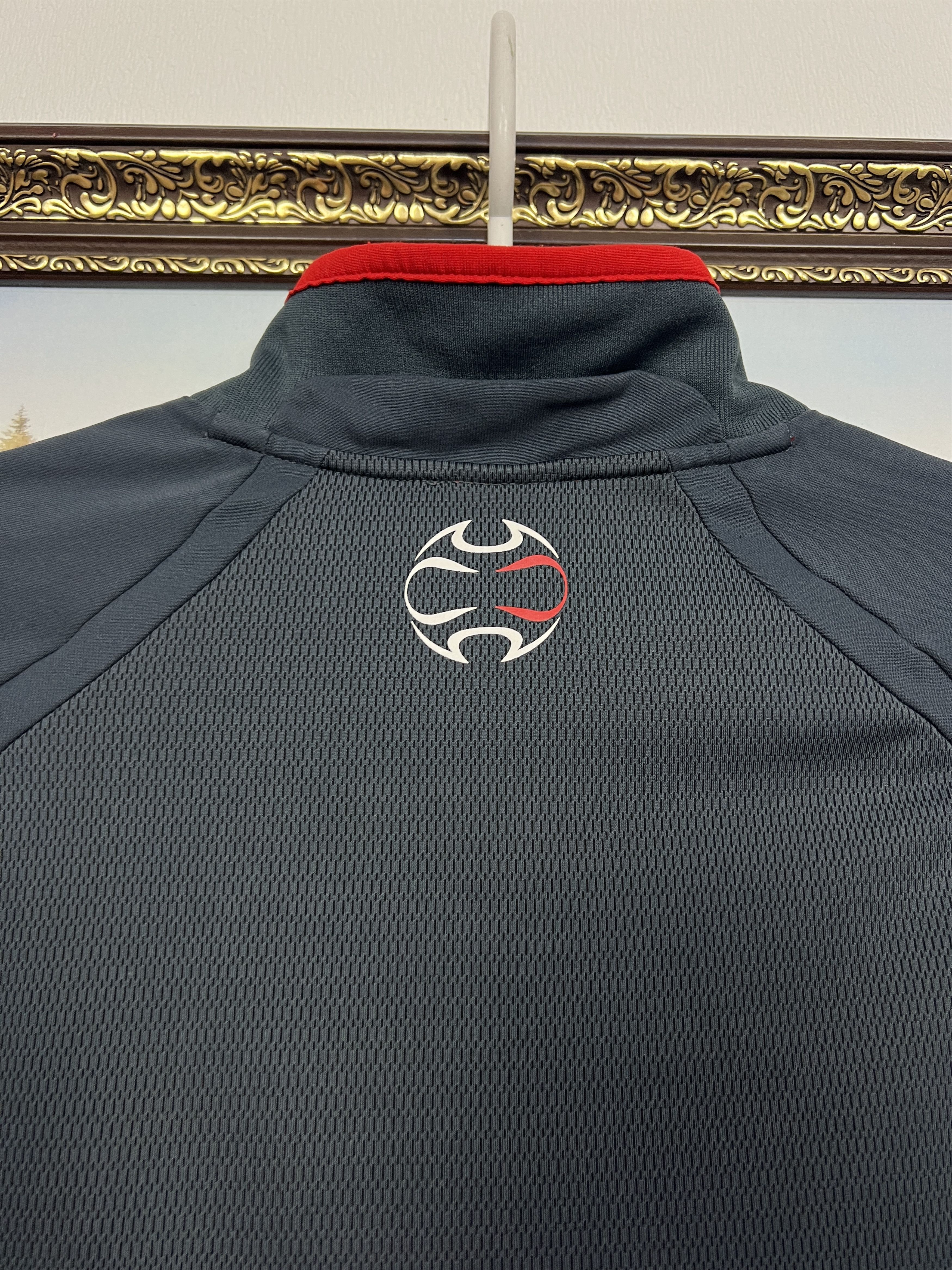Adidas Liverpool Football Player Issue Train Sweatshirt Track Top Size US M / EU 48-50 / 2 - 10 Thumbnail