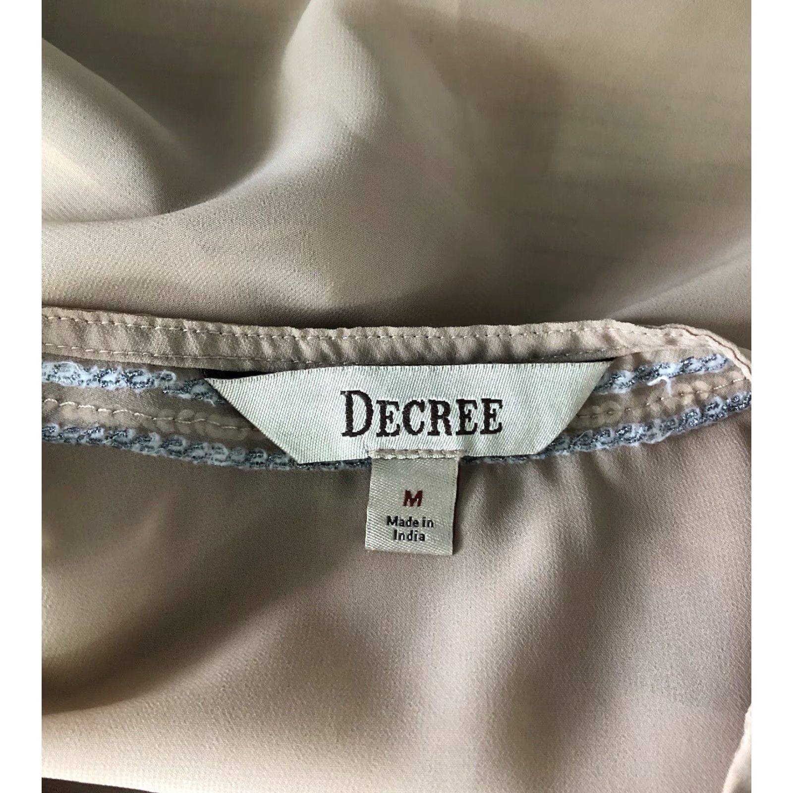 Decree Decree Blouse Shirt M Beige Chiffon Scoop Neck Sequin Bead Short Sleeve Cap Sleeve Casual Bohemian City Classic Elegant Vintage No Size M / US 6-8 / IT 42-44 - 4 Thumbnail