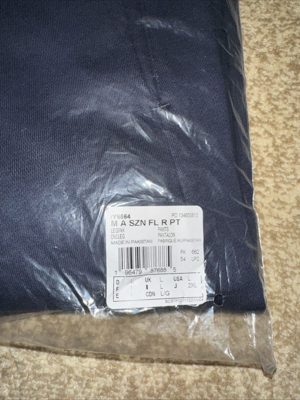 Adidas Man's Pants adidas All SZN Fleece Regular Tapered Pant Size US 32 / EU 48 - 3 Thumbnail