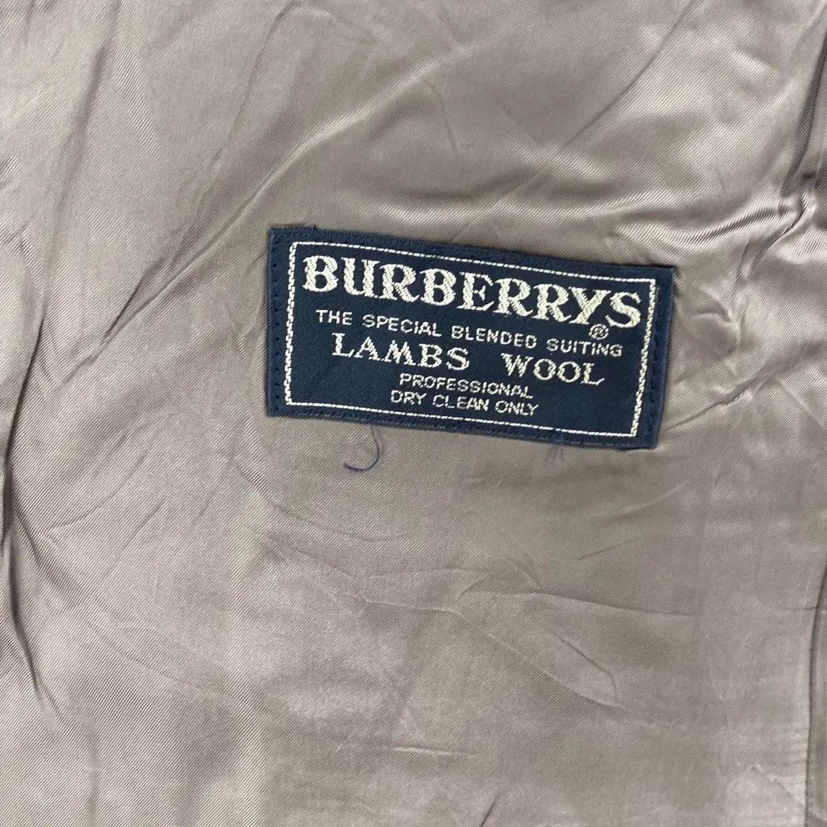 Burberry Vtg 90’ BURBERRY LONDON Double Breasted Blazer Lamb Wool Size 42R - 8 Thumbnail