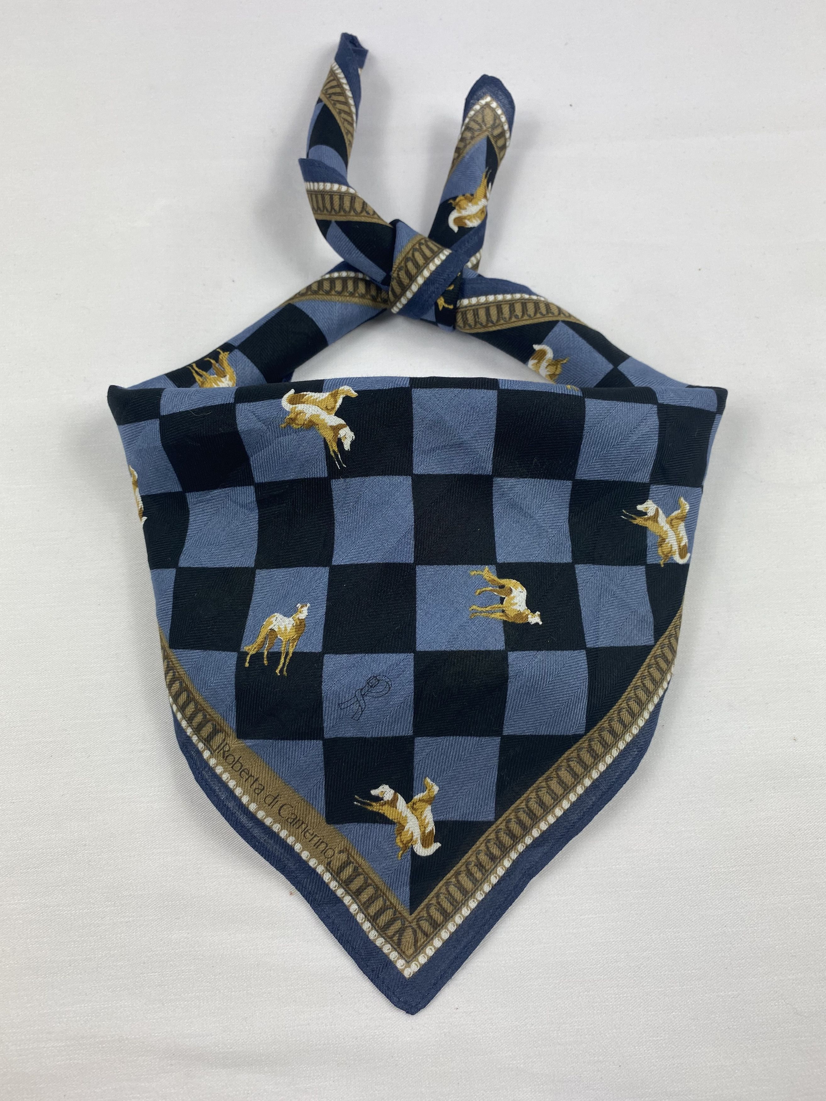 Roberta di Camerino × Vintage Roberta Di Camerino Handkerchief / Bandana / Neckerchief Size ONE SIZE - 1 Thumbnail
