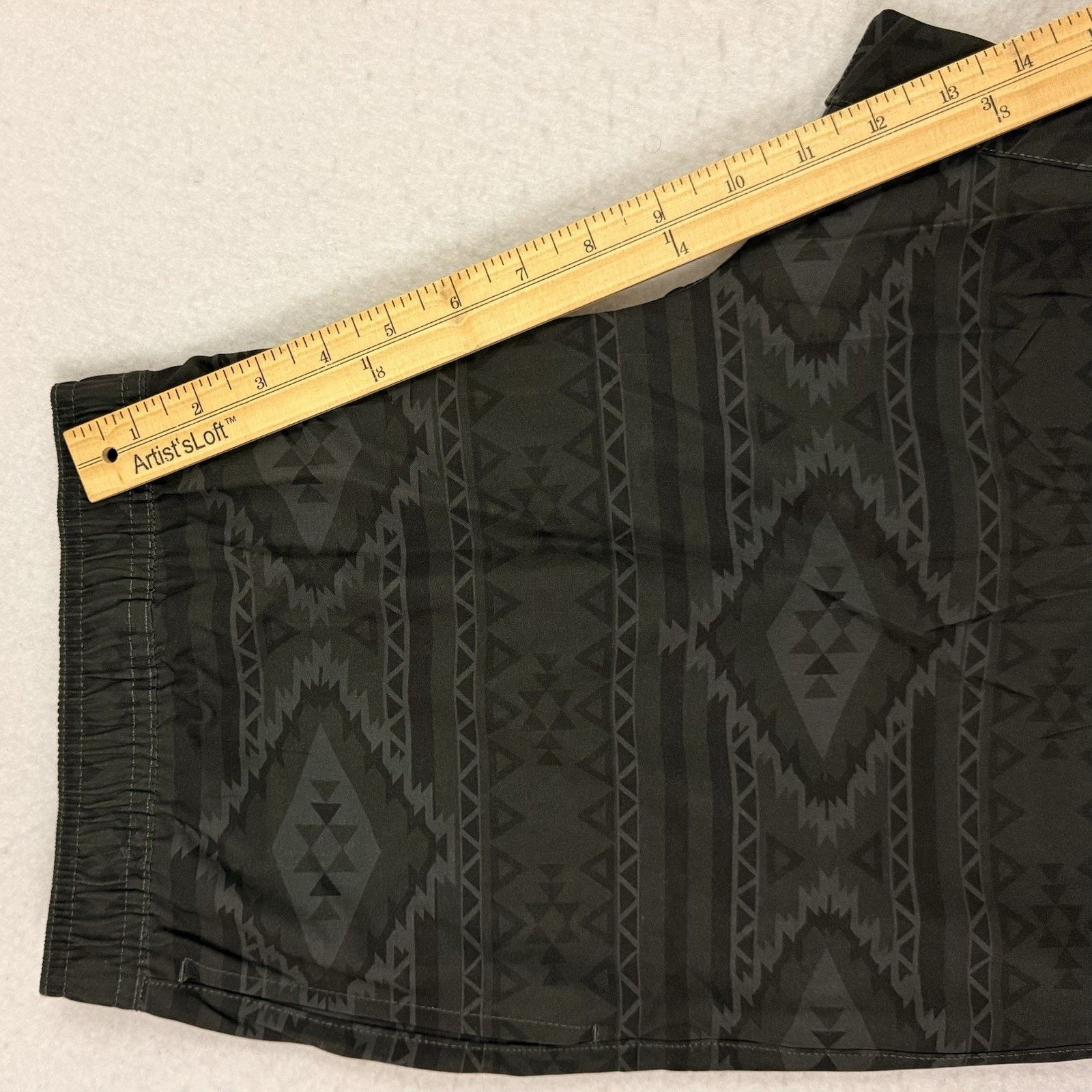 Chubbies Chubbies Mens Shorts XXL The Quests Athlounger 5.5 Inseam Size US 38 / EU 54 - 6 Thumbnail
