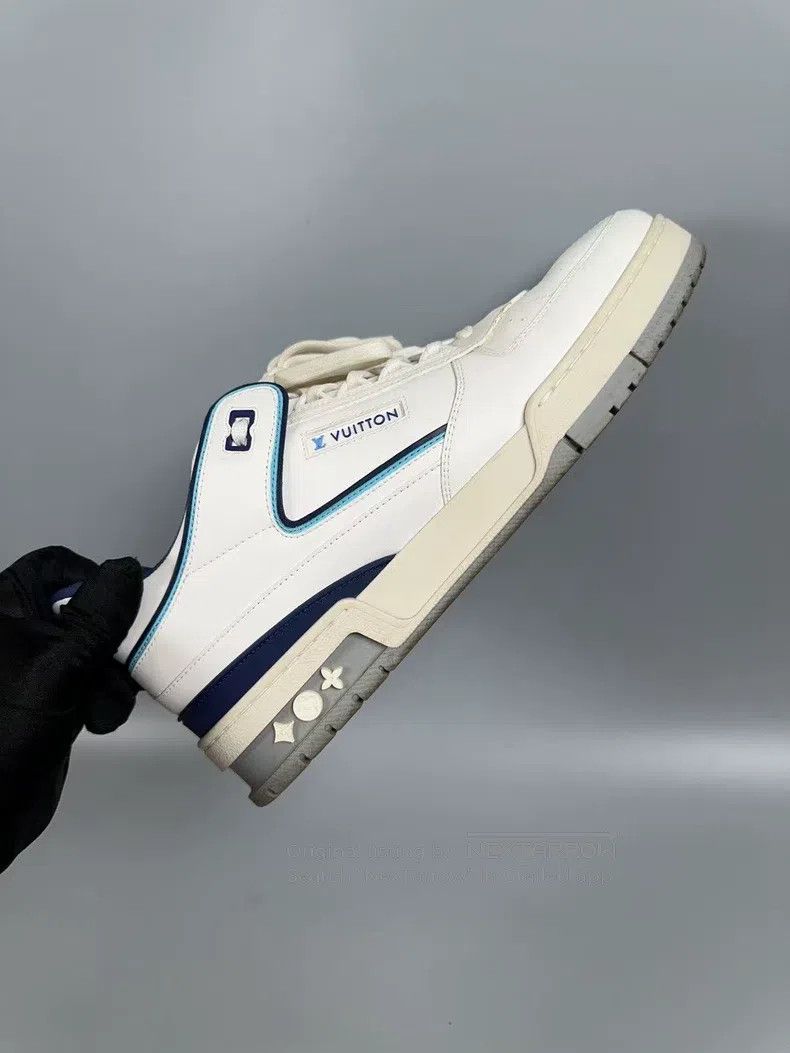 Louis Vuitton Louis Vuitton Trainer White and Blue Casual Shoes Size US 7 / EU 40 - 5 Thumbnail
