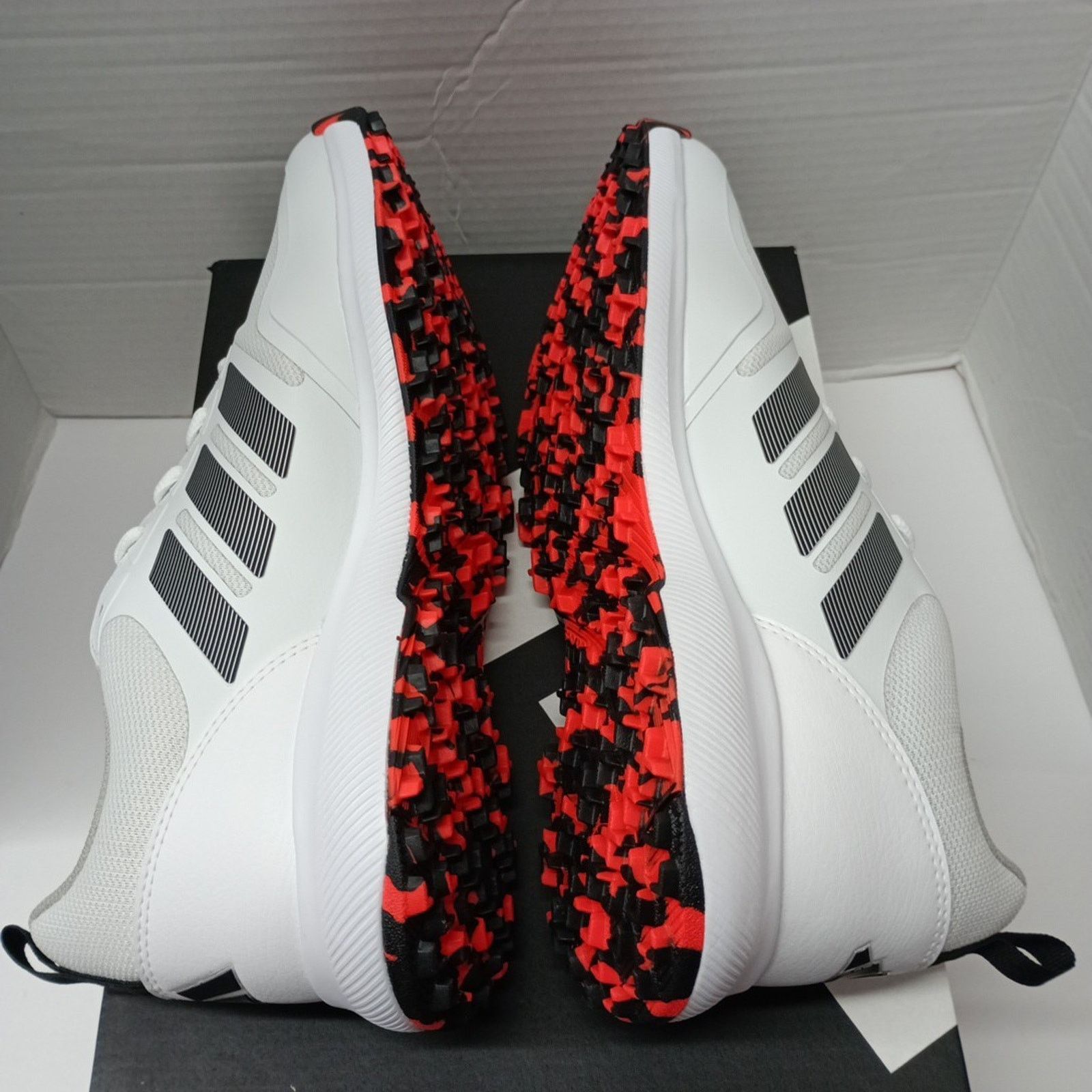 Adidas Adidas Men's Tech 3.0 Spikeless Golf Shoes Size 11.5 White Size US 11.5 / EU 44-45 - 6 Thumbnail