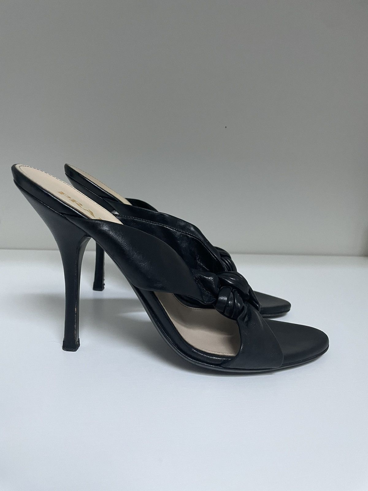 Prada Black soft leather slip-on Prada heels Size US 8.5 / IT 38.5 - 6 Thumbnail