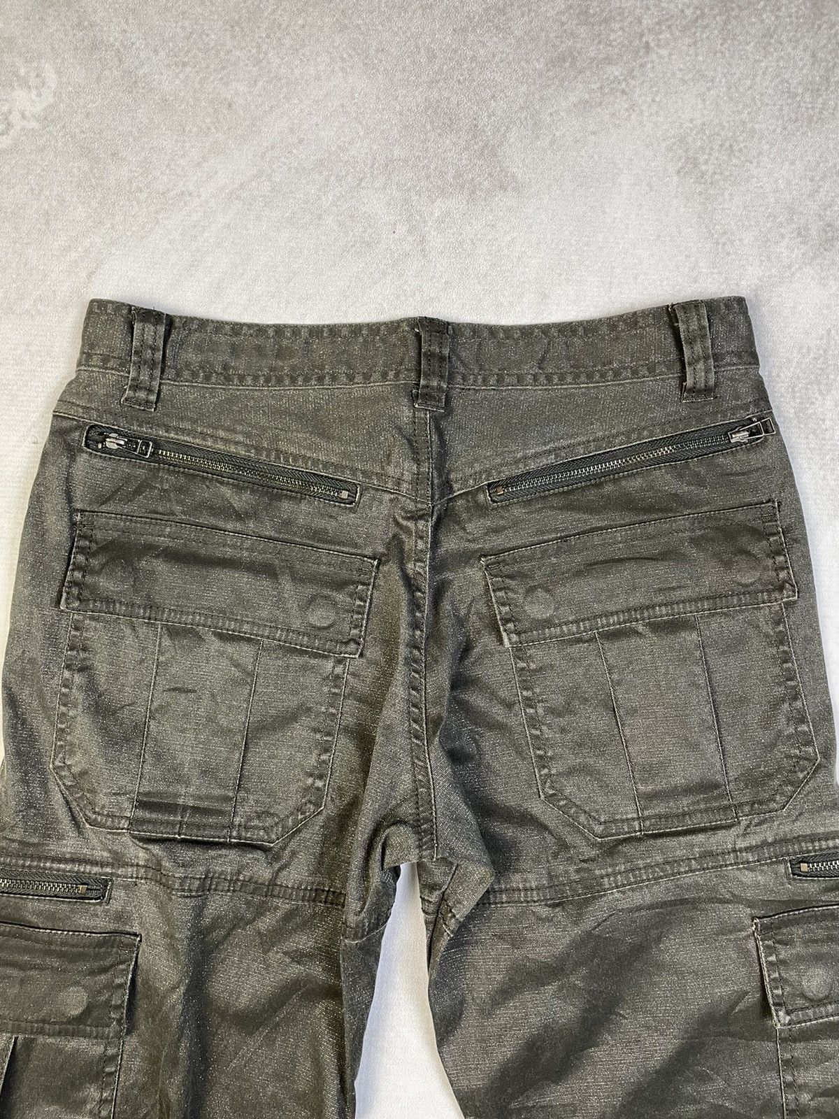 semanticdesign Metallic Cargo Pants Size US 27 - 8 Thumbnail