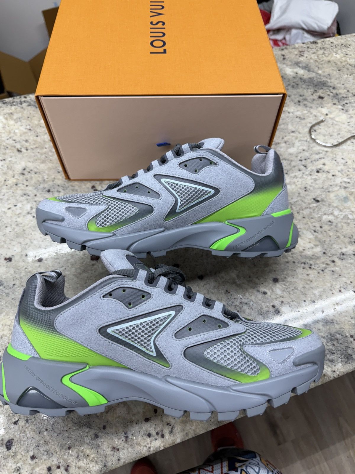 Blue and Grey B22 Runners