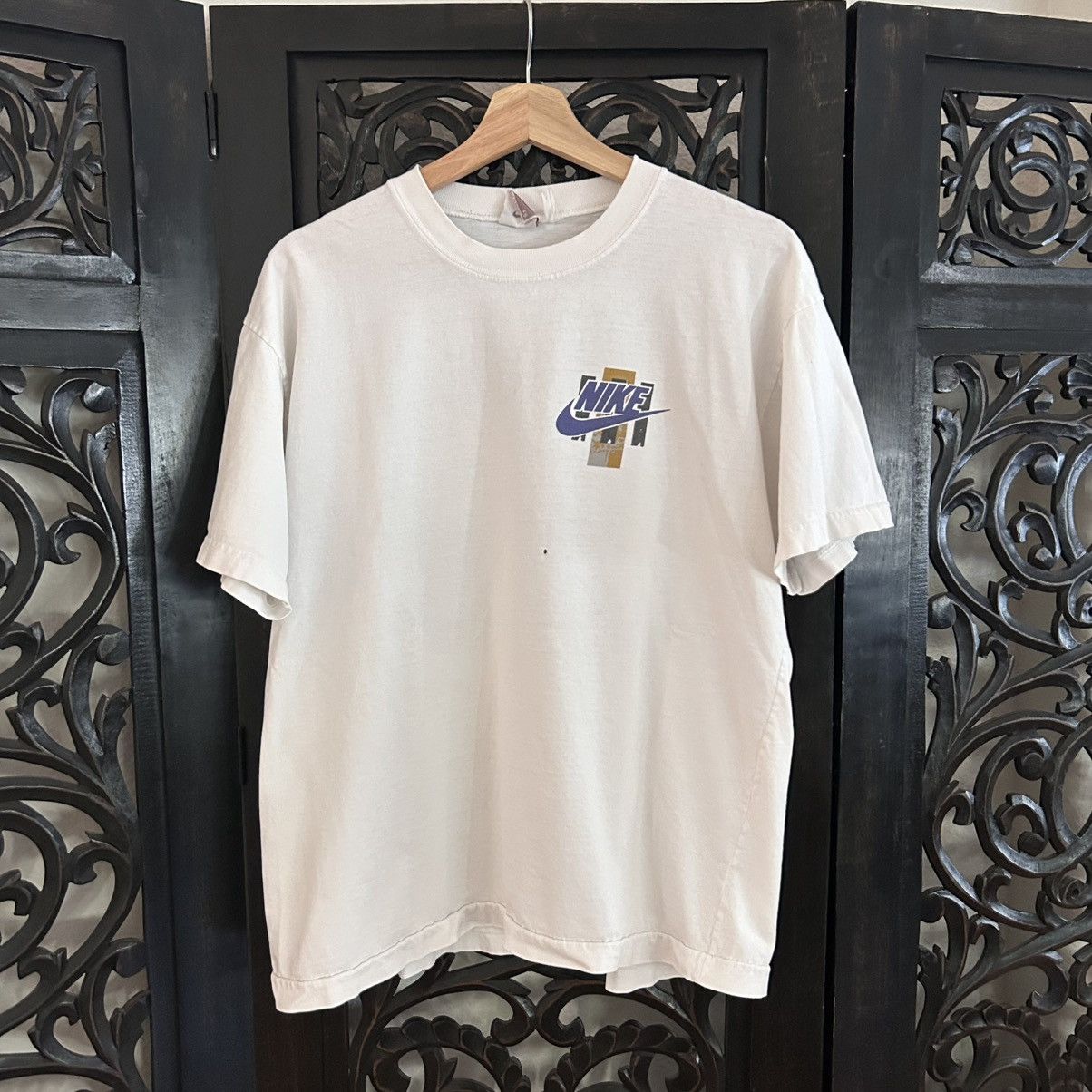 Nike VTG 90s Nike Tee Size US L / EU 52-54 / 3 - 2 Thumbnail