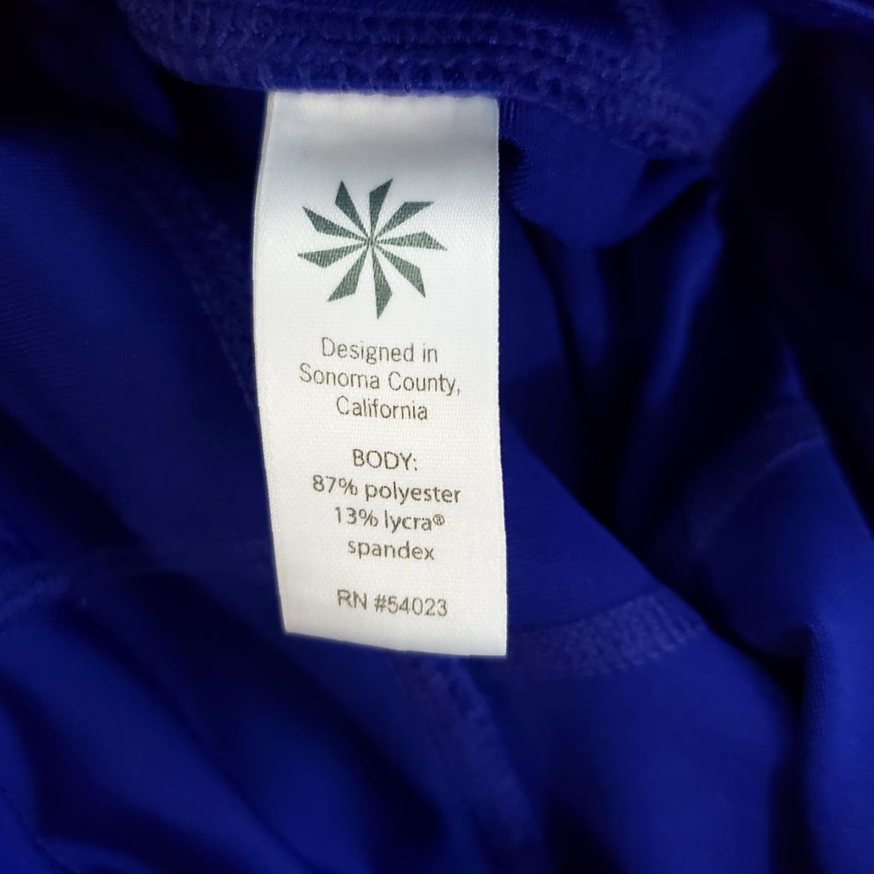 Athleta Athleta Womens Sonar Capri Leggings Sz Small Blue Zip Pocket Leggings Womens Small Capri Blue Zip Pocket Size 28" / US 6 / IT 42 - 5 Thumbnail
