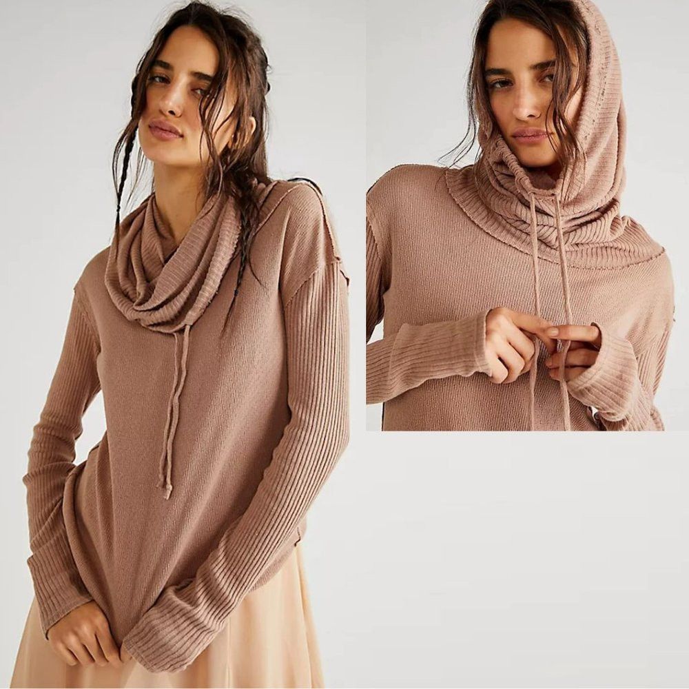 Free People New Free People Hot Peppers Hoodie Cotton Long Sleeve Sweat Size XS / US 0-2 / IT 36-38 - 1 Thumbnail