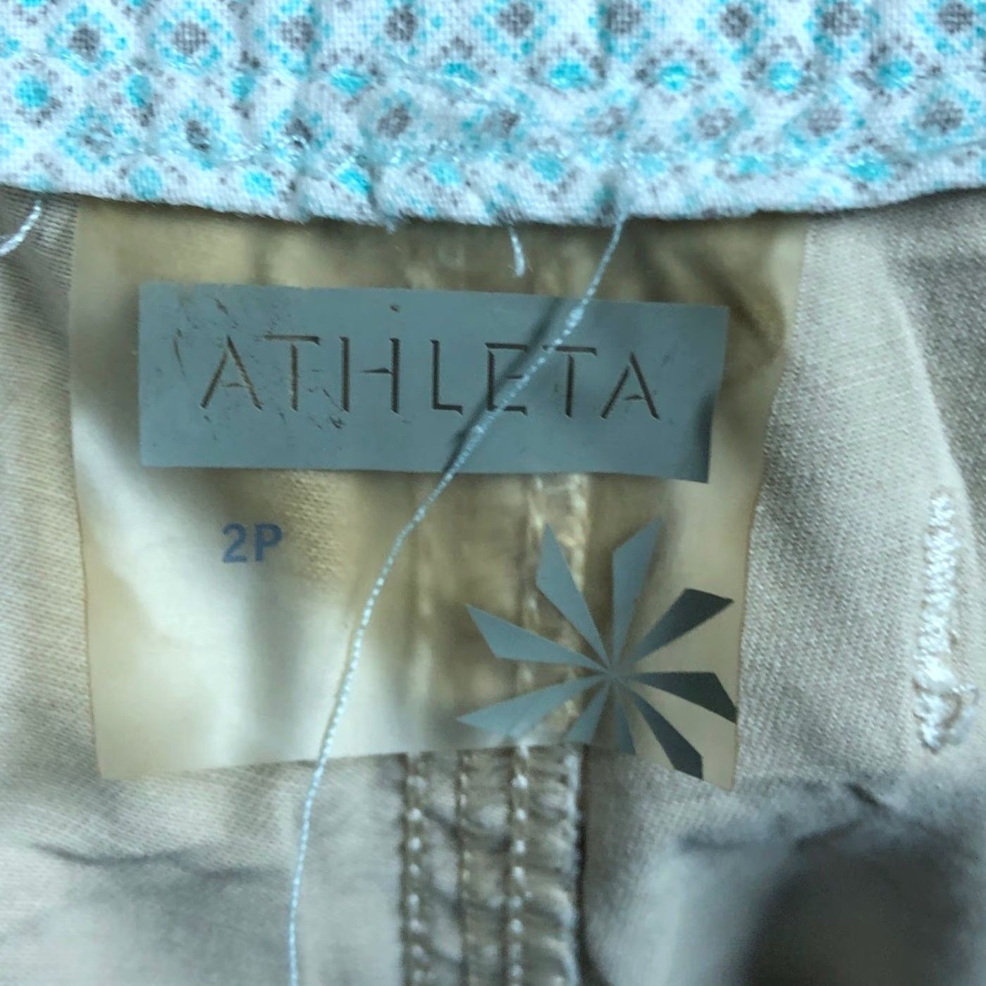 Athleta Athleta Womens Pants Tan Petite Mid Rise Athletic Capri Stretch 2P Size 24" / US 00 / IT 34 - 4 Thumbnail