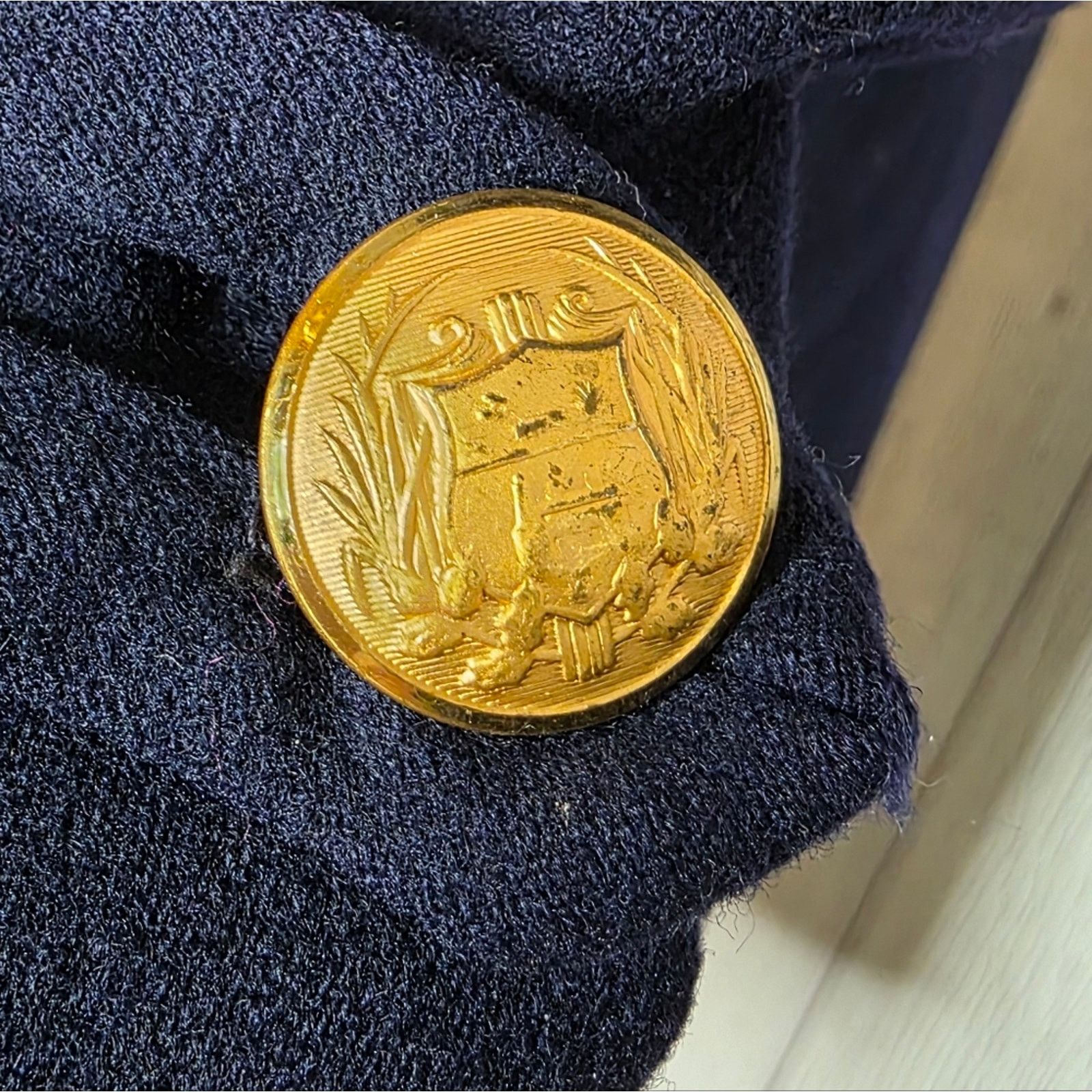 Vintage VTG 1960s Anne Fogarty Navy Wool Dress Gold Crest Buttons Size S / US 4 / IT 40 - 6 Thumbnail