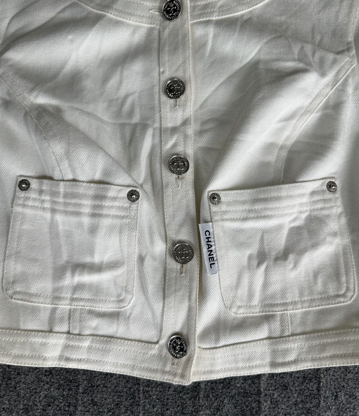 Chanel Chanel - Karl Lagerfeld 1996 Denim Vest Gilet - Coco Buttons Size XS / US 0-2 / IT 36-38 - 7 Thumbnail